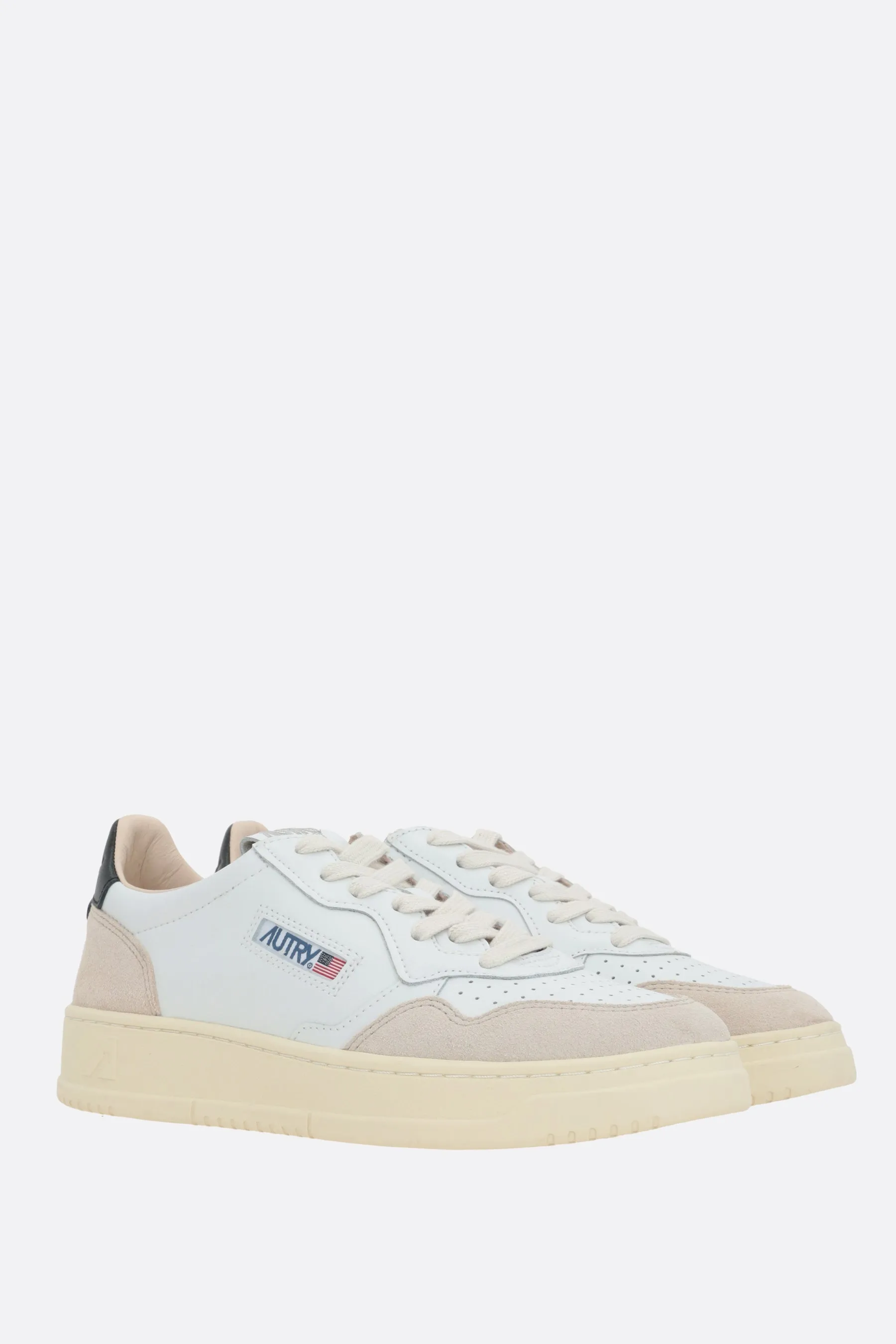 Autry Medalist sneaker in smooth leather and suede