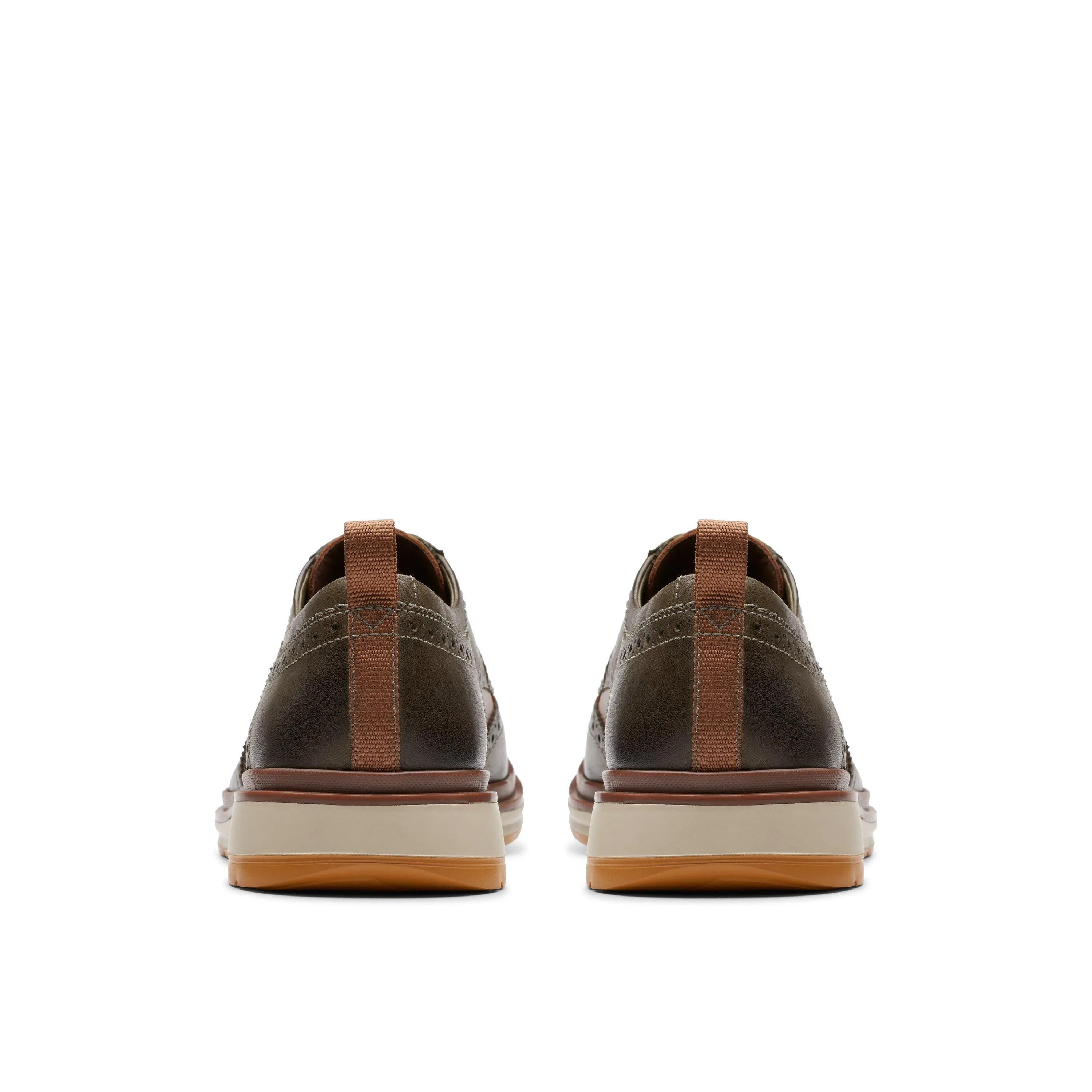 Clarks Chantry Wing in Green Leather