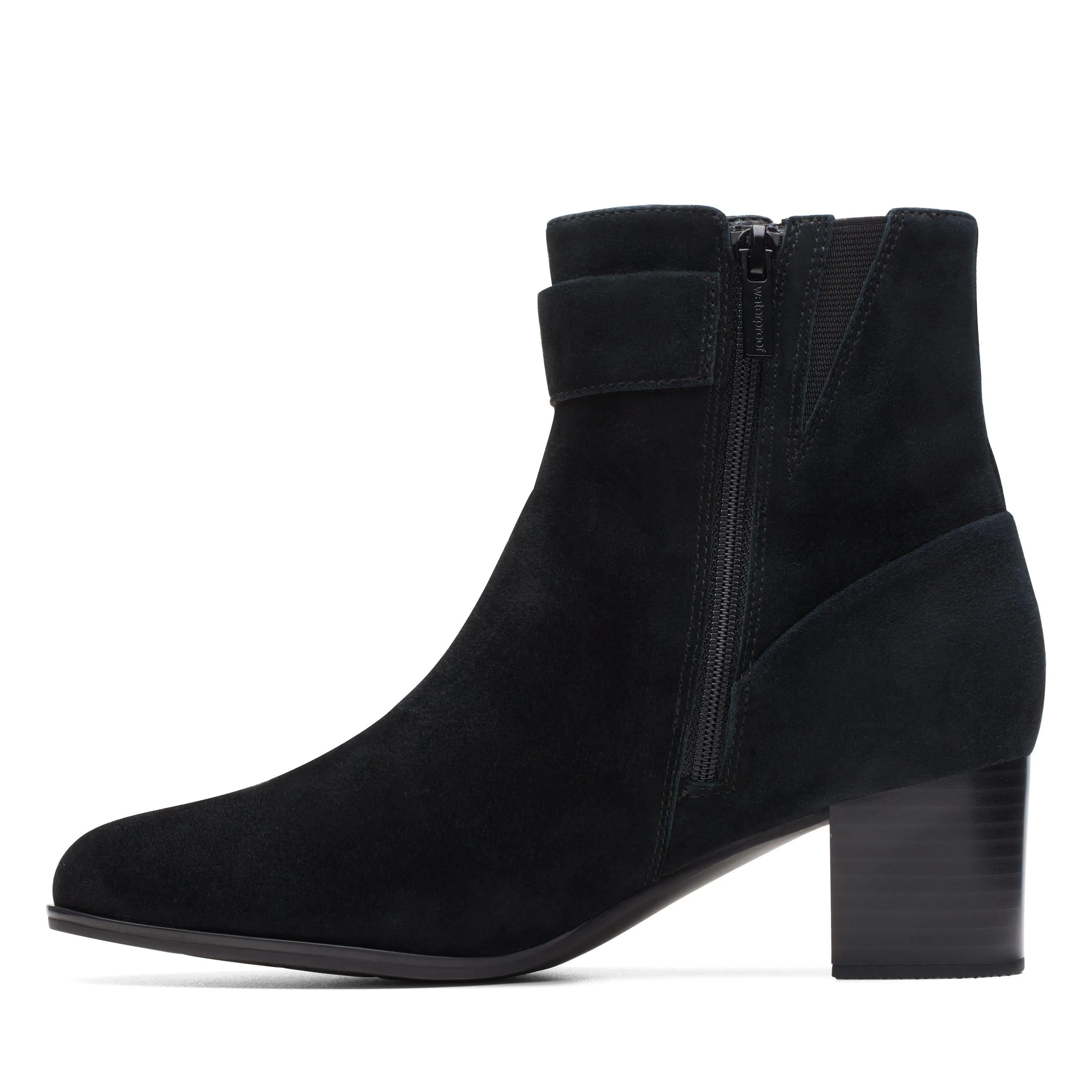 Clarks Loken Zip WP in Black Suede