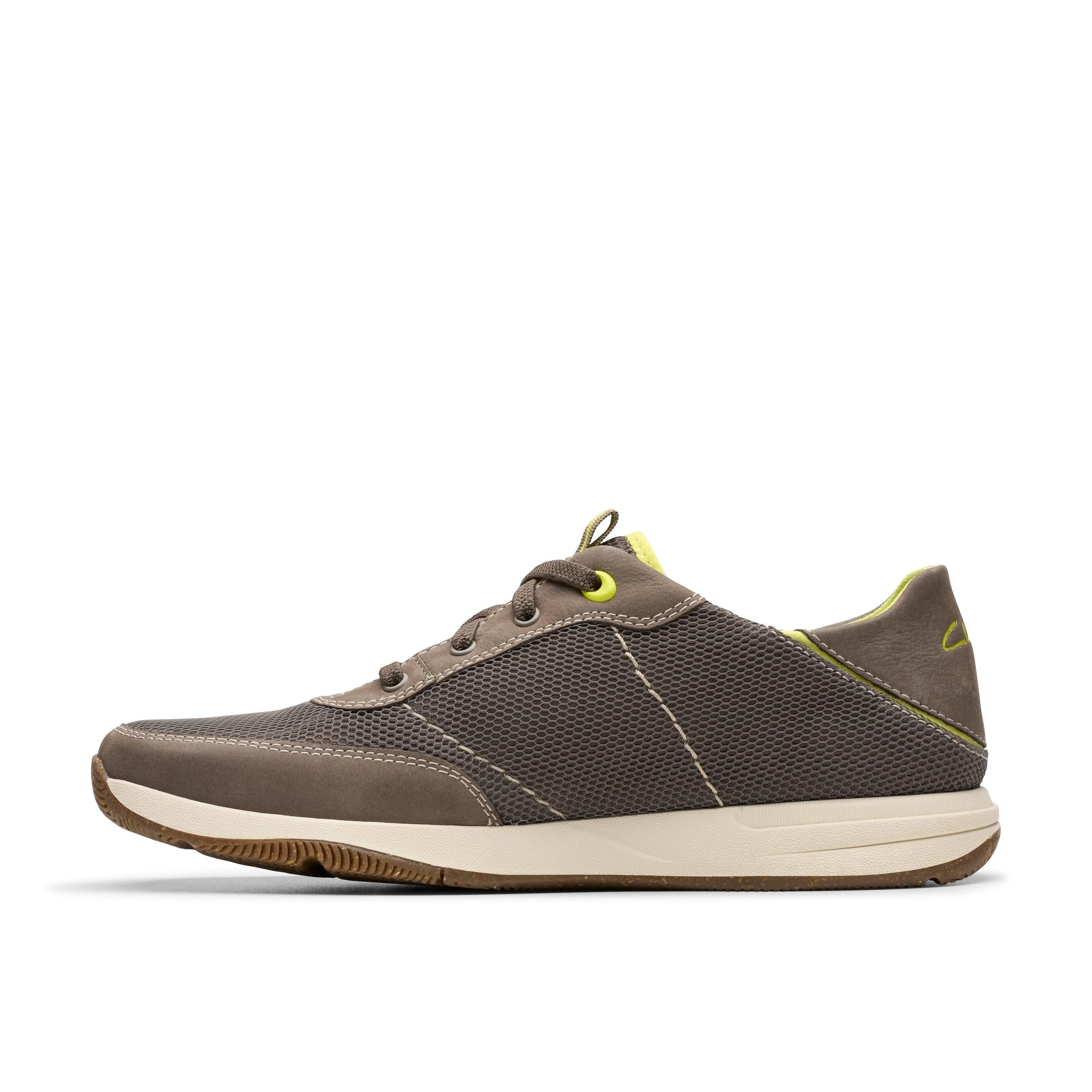 Clarks Sailview Sport in Brown Nubuck