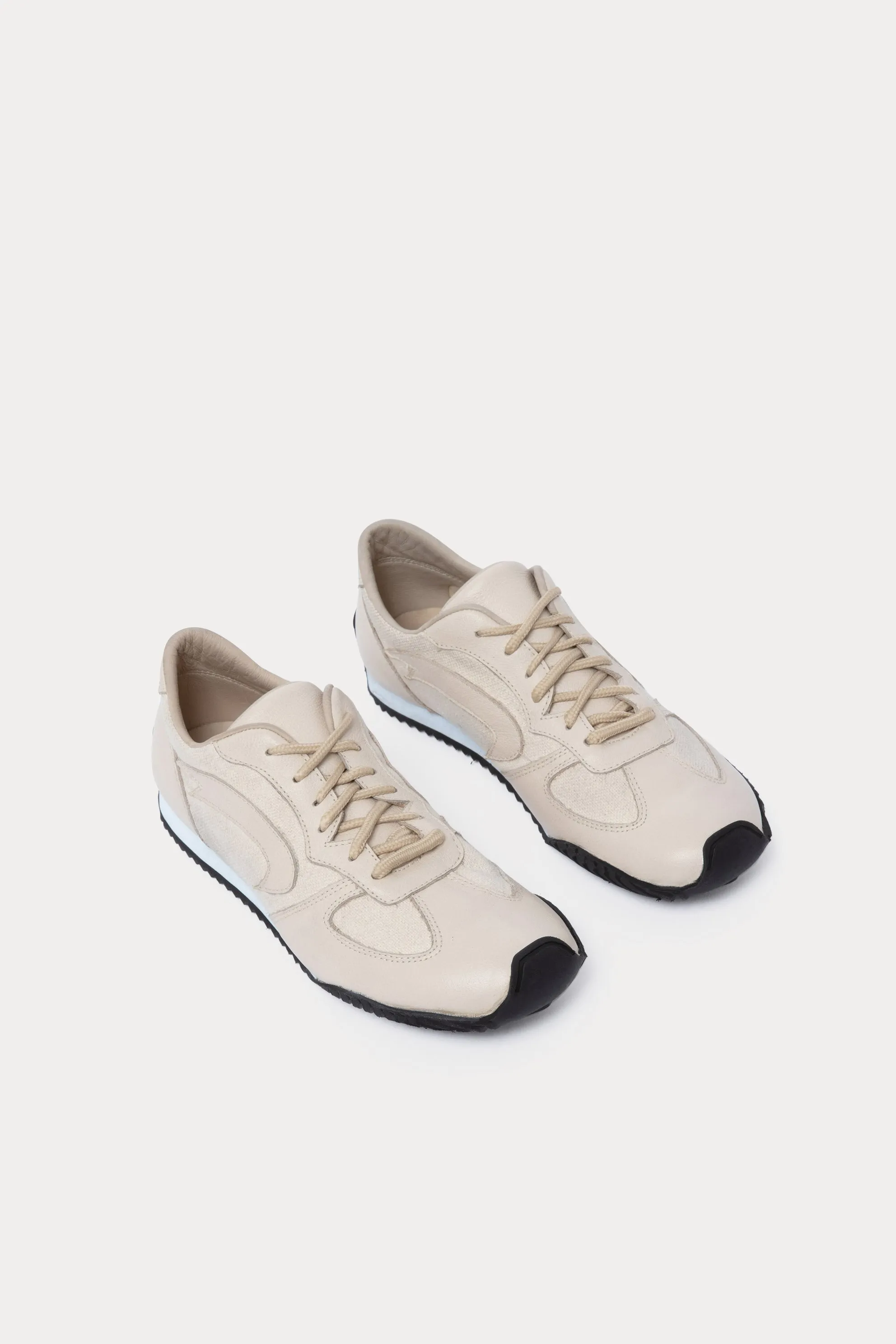 Fox Sneaker