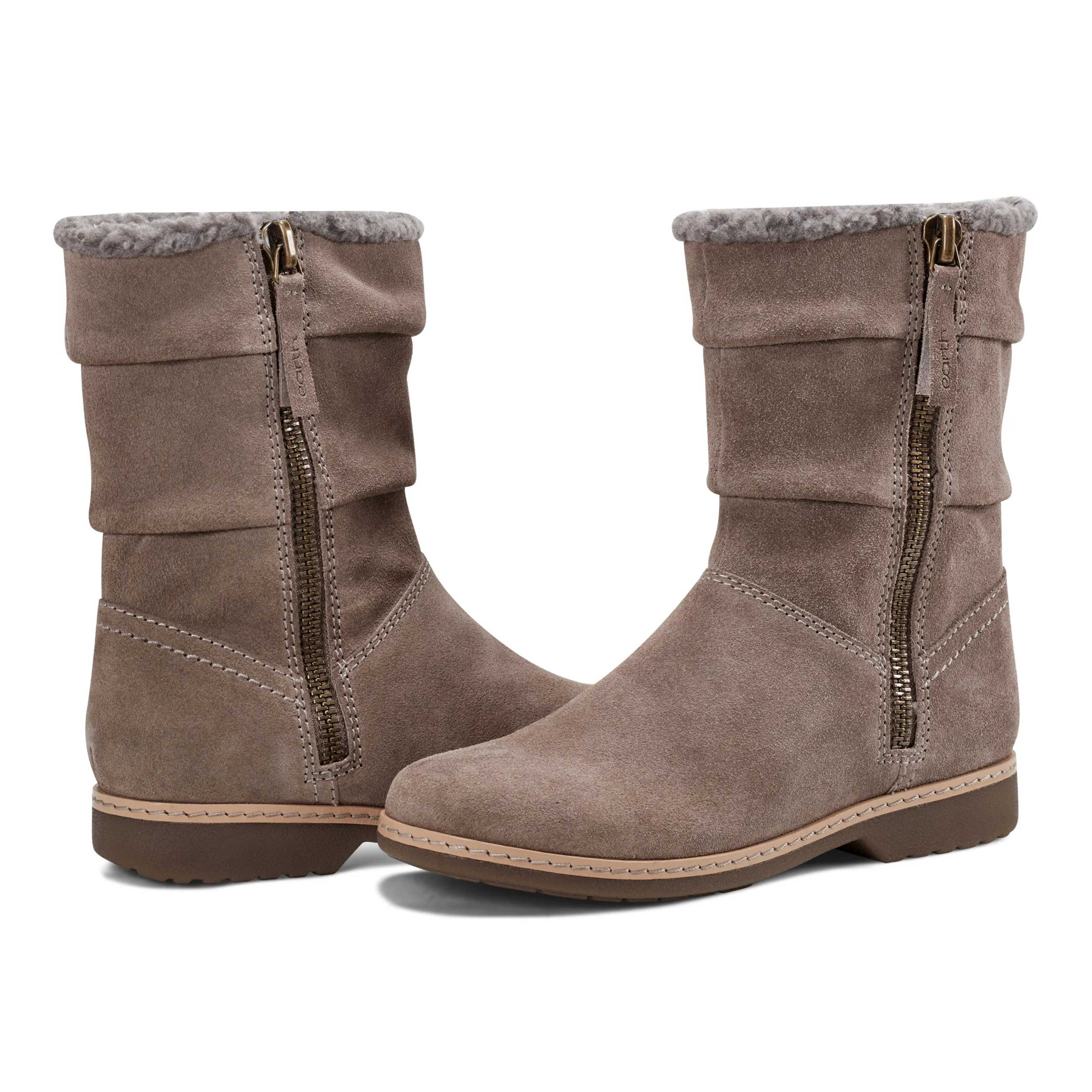 Hyland Water Repellent Round Toe Flat Casual Booties