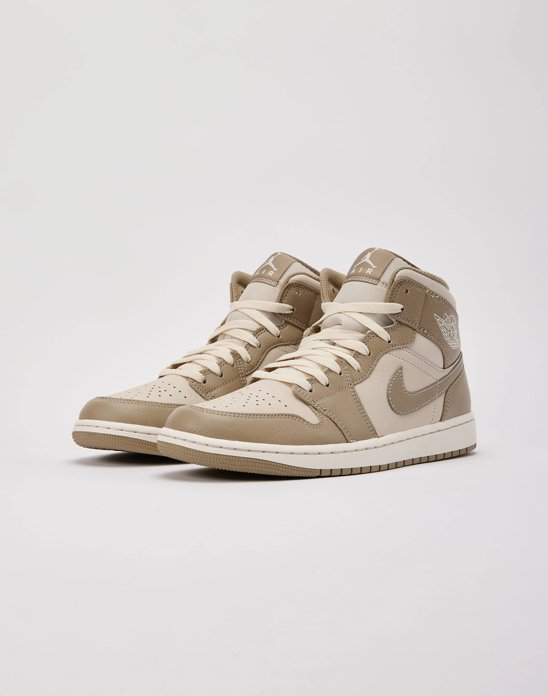 Jordan Air Jordan 1 Mid