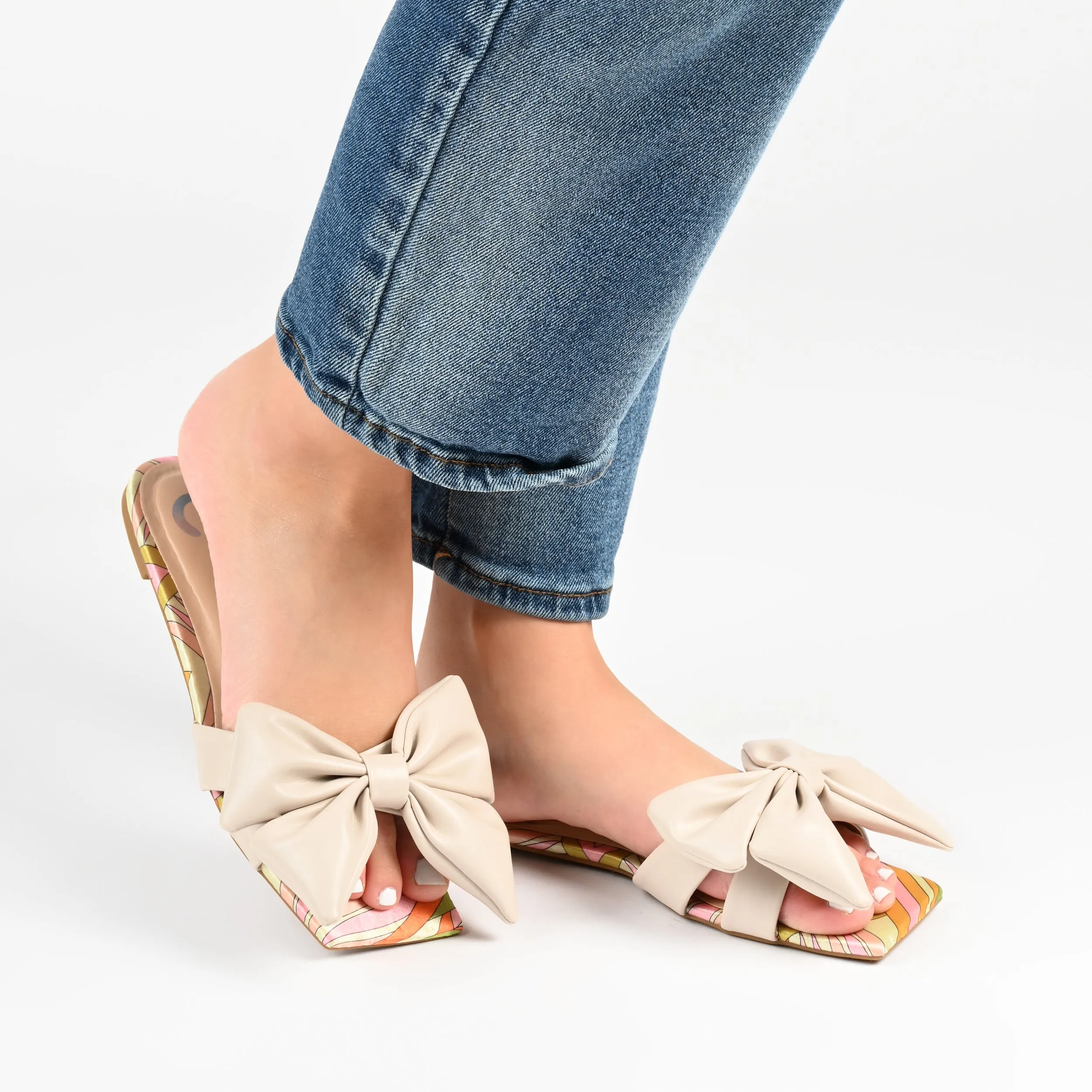 Journee Collection Women's Tru Comfort Foam Kealla Sandals