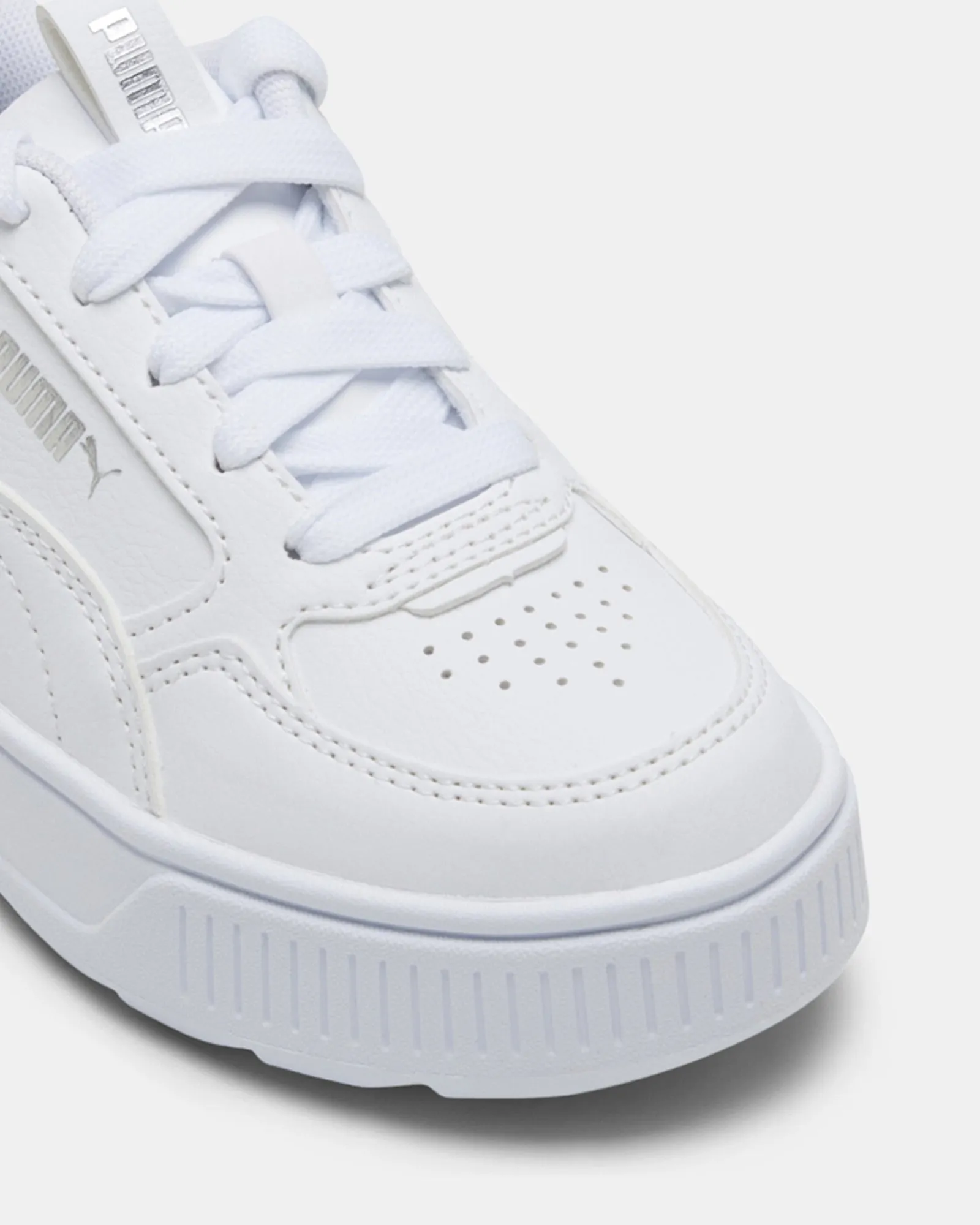 Karmen Rebelle Ps White