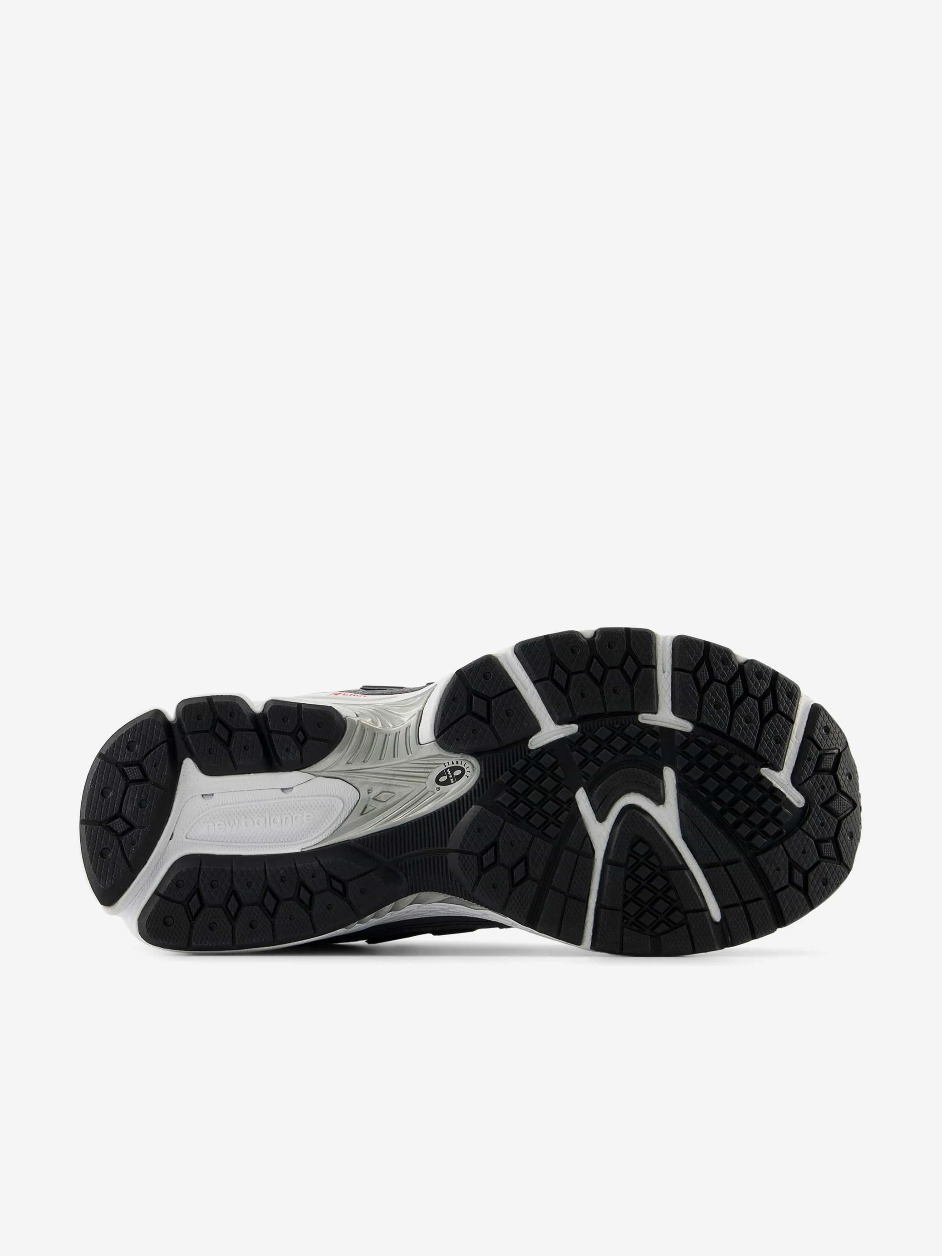 Kids 1906 Trainers in Black