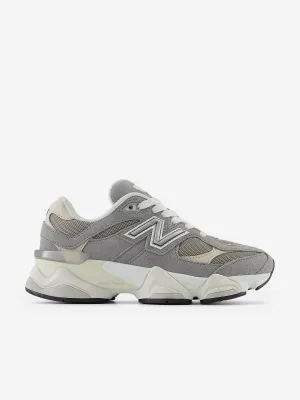 Kids 9060 Trainers in Grey