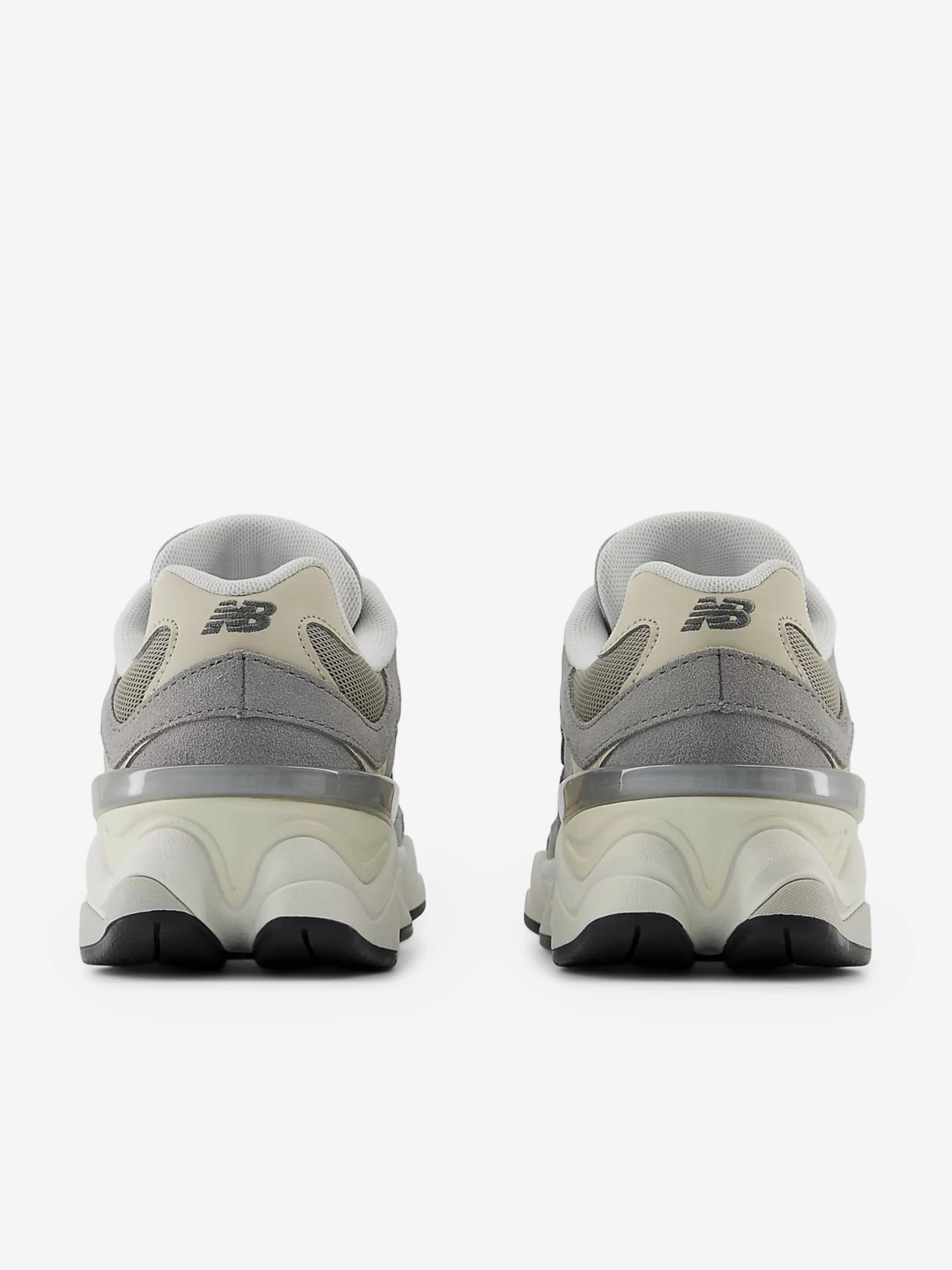Kids 9060 Trainers in Grey