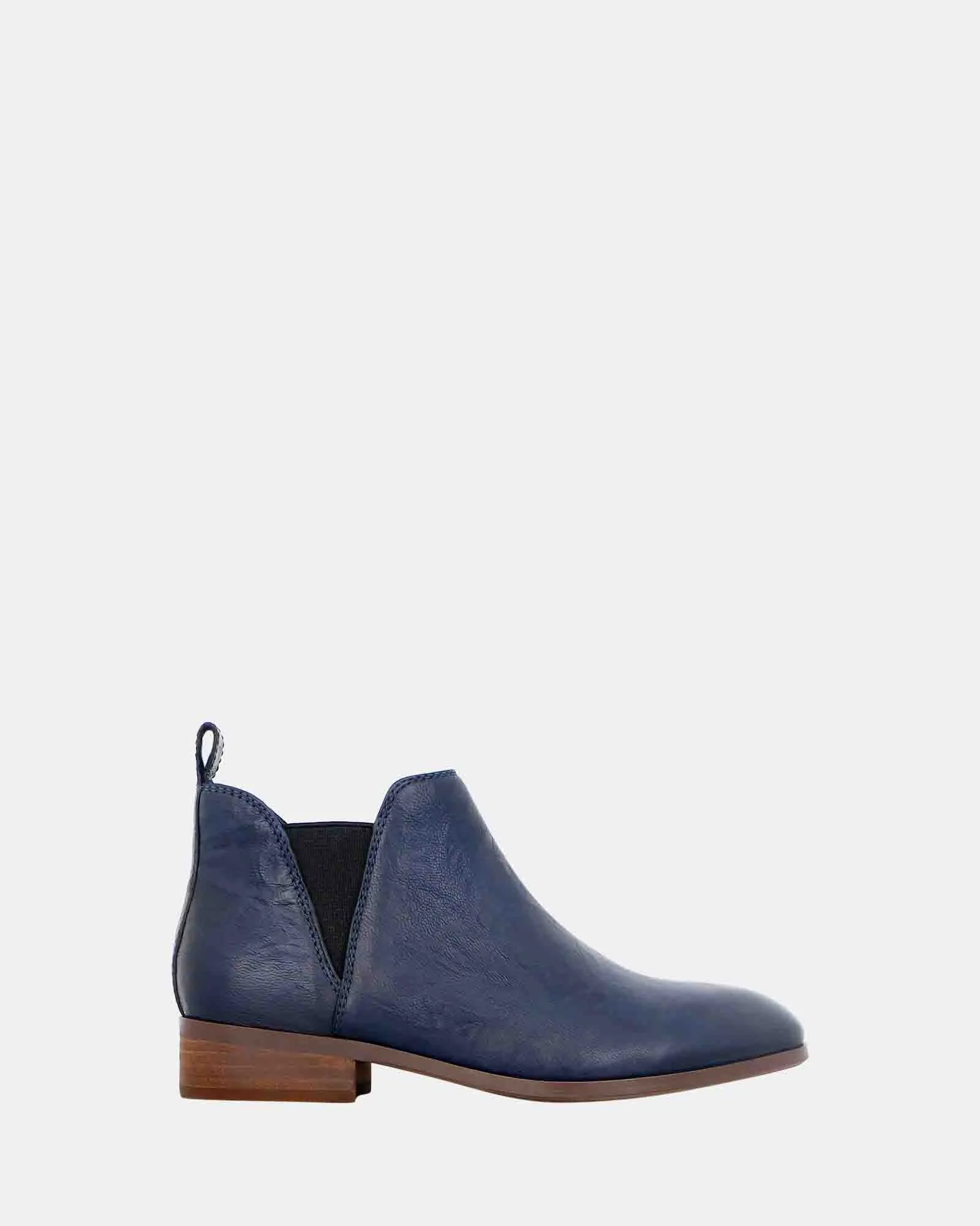 Larena Navy