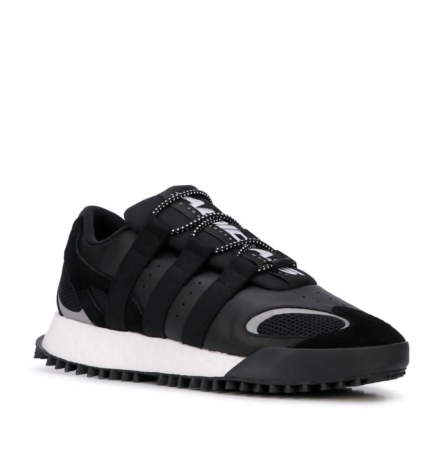 Men's Aw Wangbody Run Shoes In Core Black/core Black/core Black