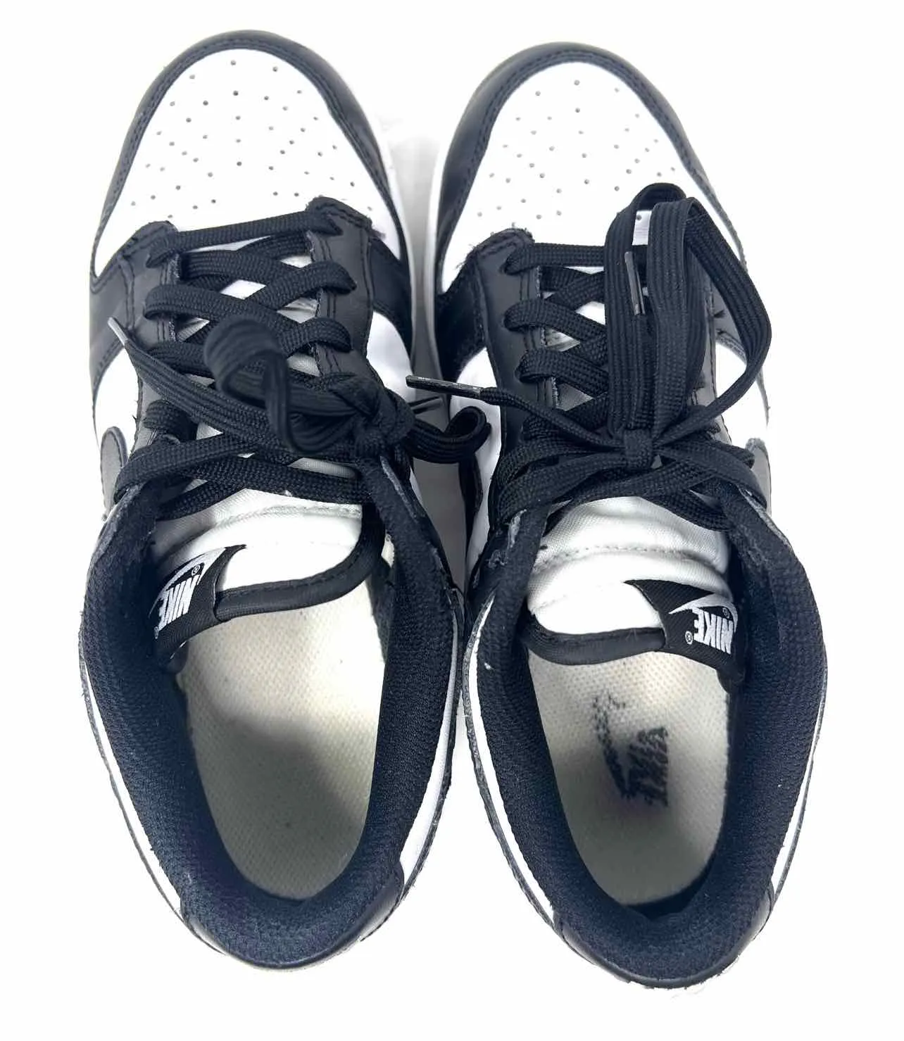 Nike Size 7 Black/White Lace-Up Leather AS IS Shoes Sneakers