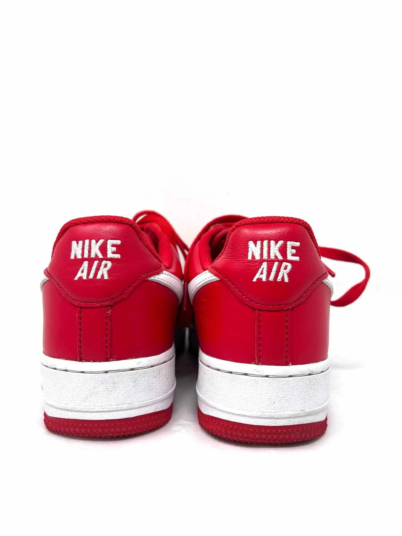 Nike Size 7 Red/White Lace-Up Leather Shoes Sneakers