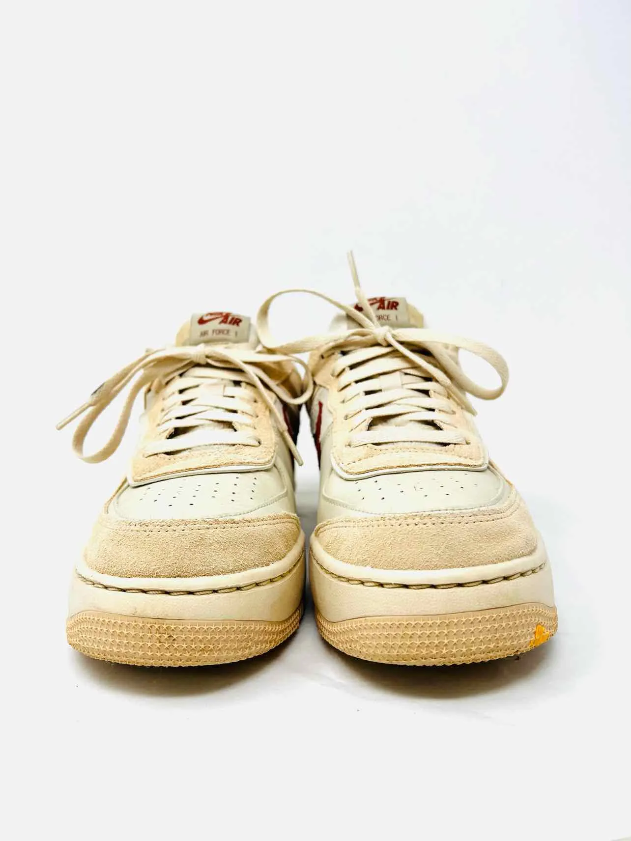 Nike Size 9.5 Beige/Red Blocked Suede Shoes Sneakers