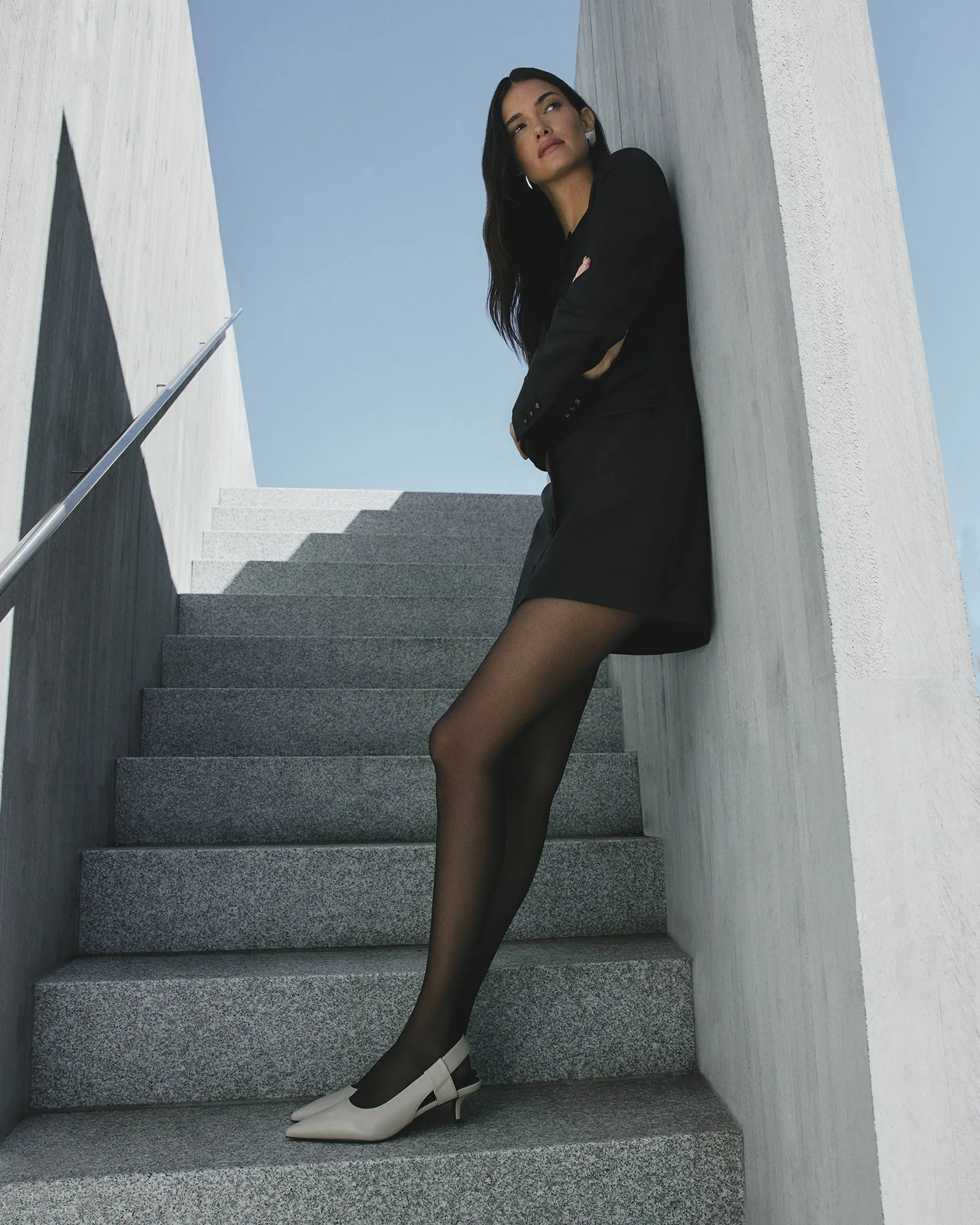 ROSA LOW HEELS SAND LEATHER