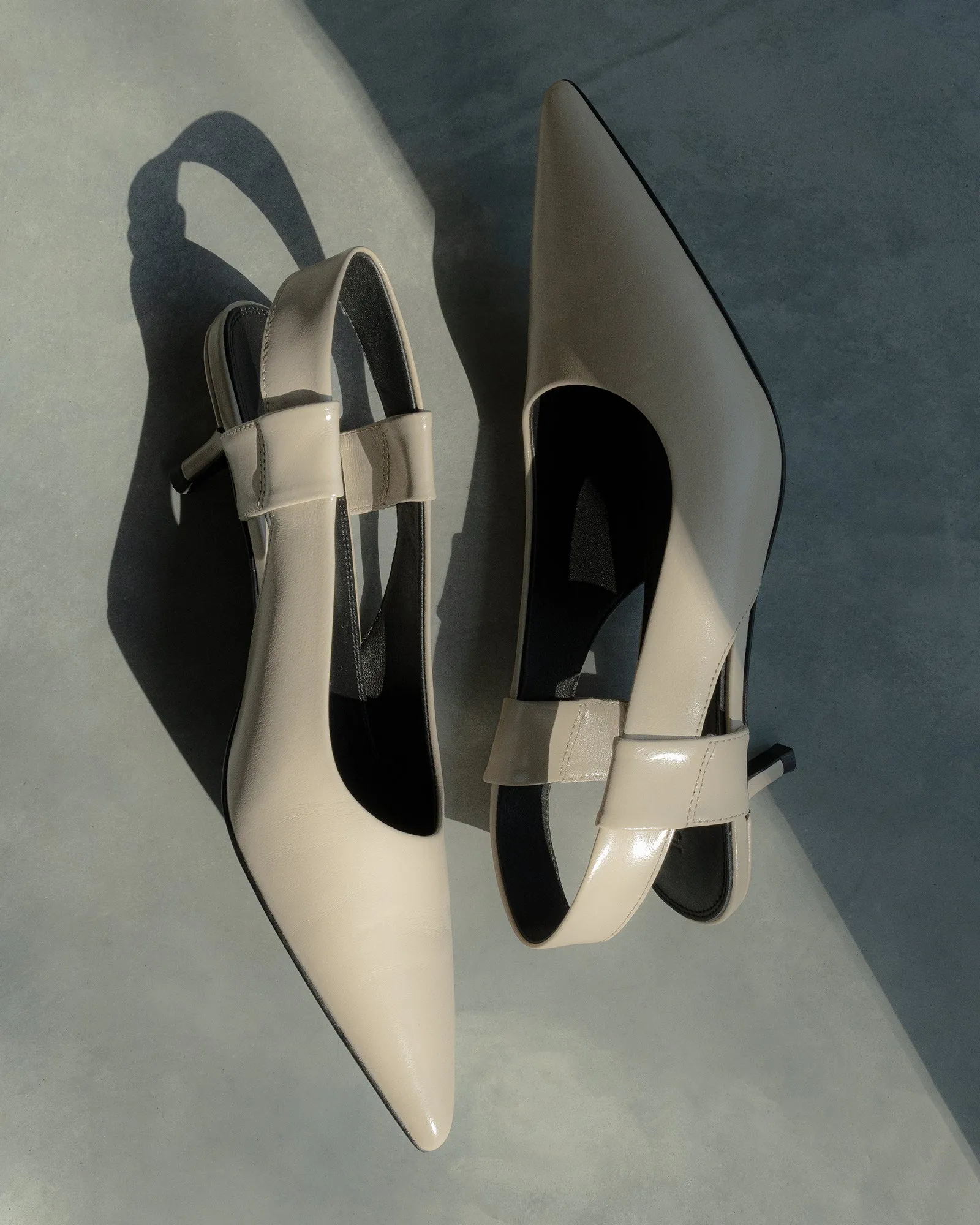 ROSA LOW HEELS SAND LEATHER