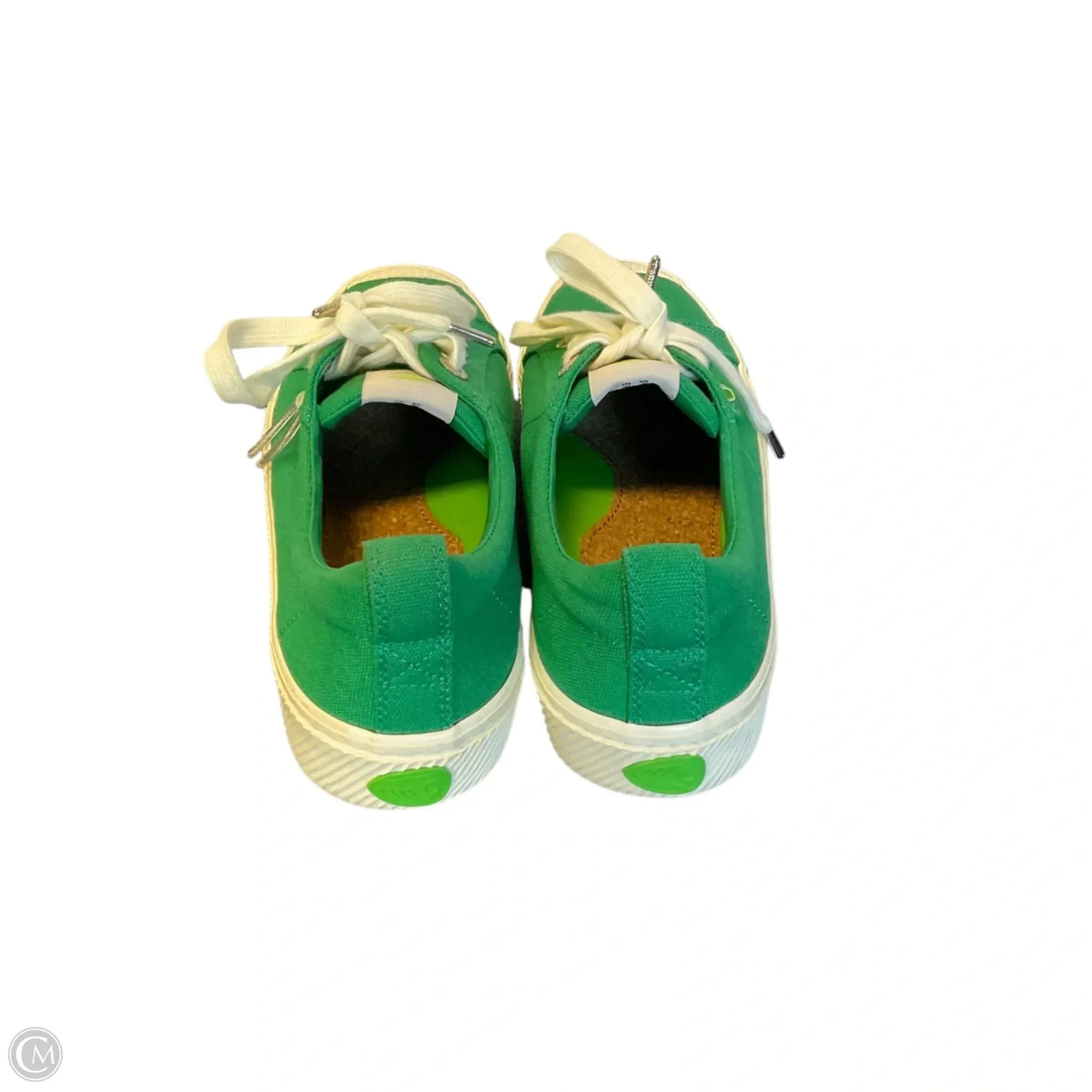 Shoes Sneakers By Cariuma In Green, Size: 7.5