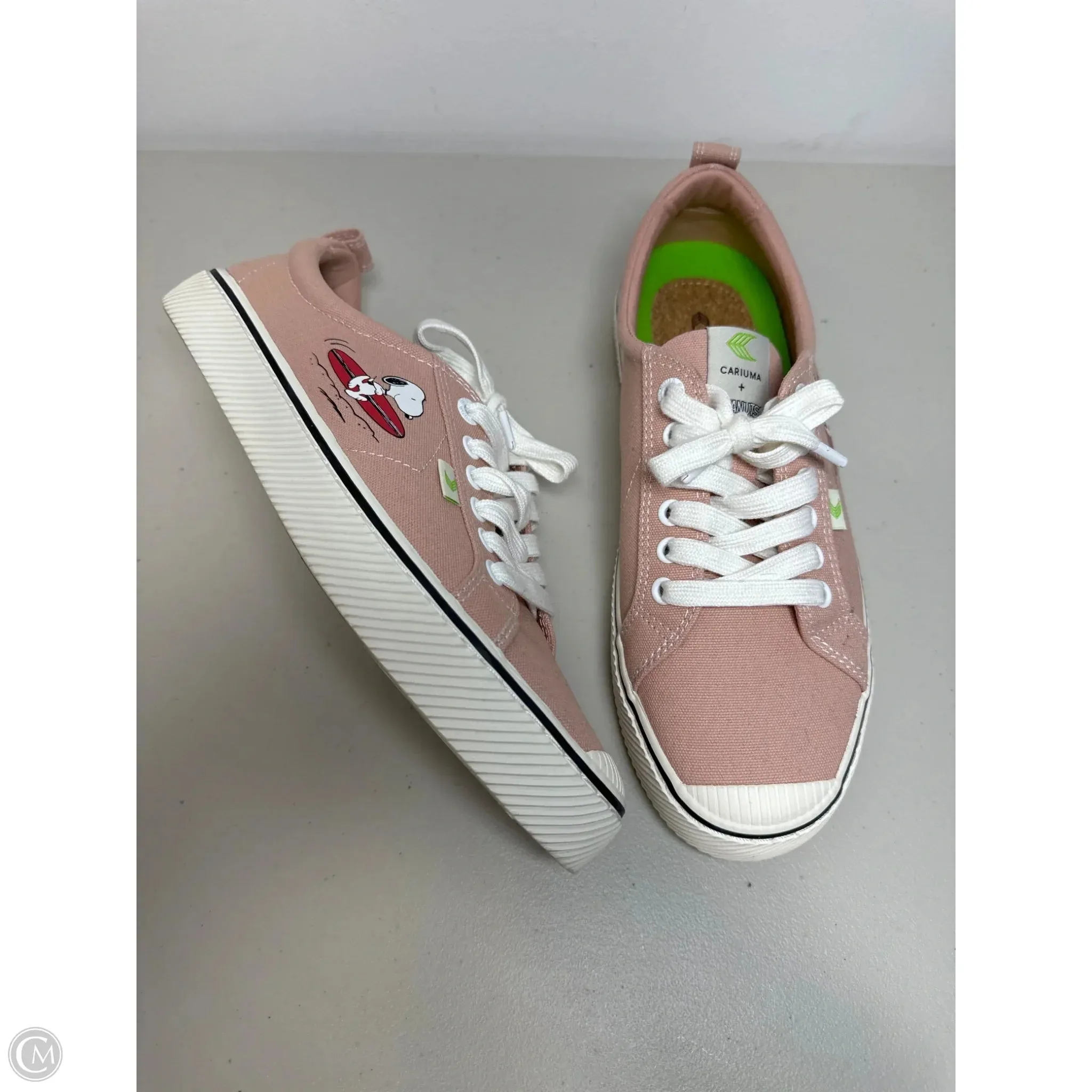 Shoes Sneakers By Cariuma In Pink, Size: 11