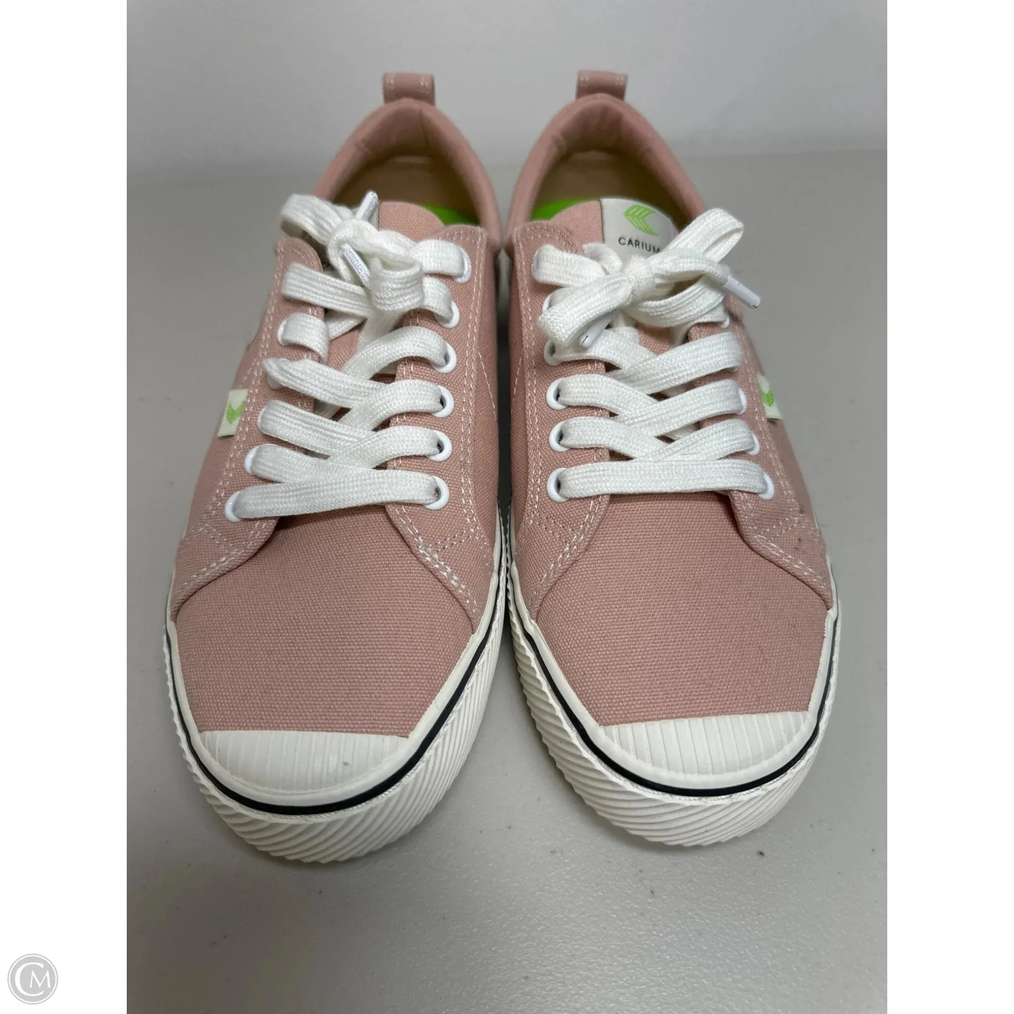 Shoes Sneakers By Cariuma In Pink, Size: 11