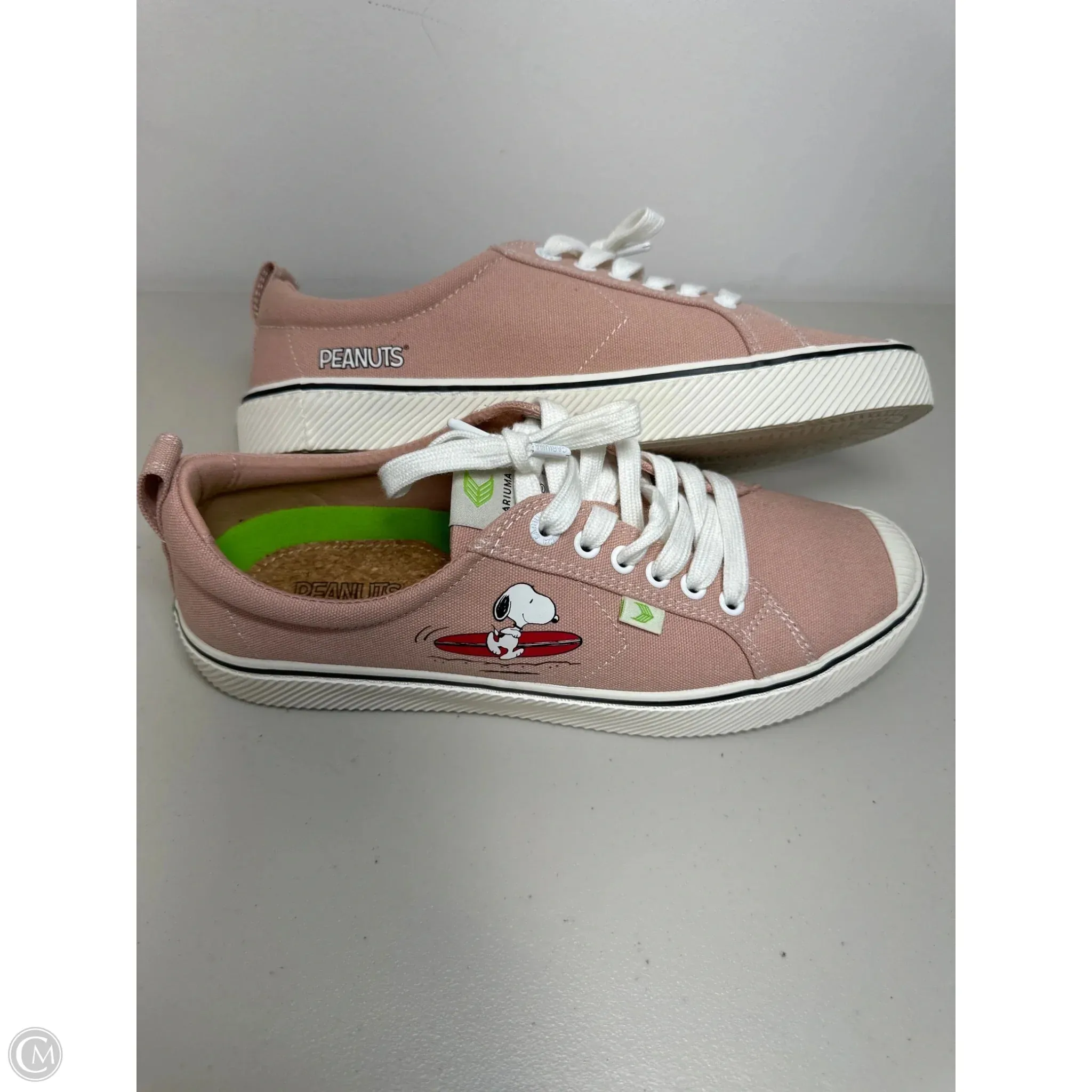 Shoes Sneakers By Cariuma In Pink, Size: 11