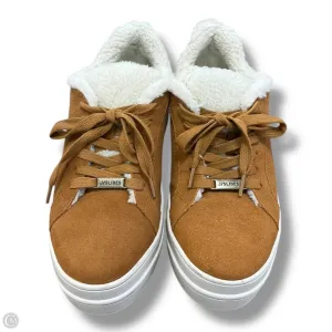 Shoes Sneakers By Cmc In Brown, Size: 6