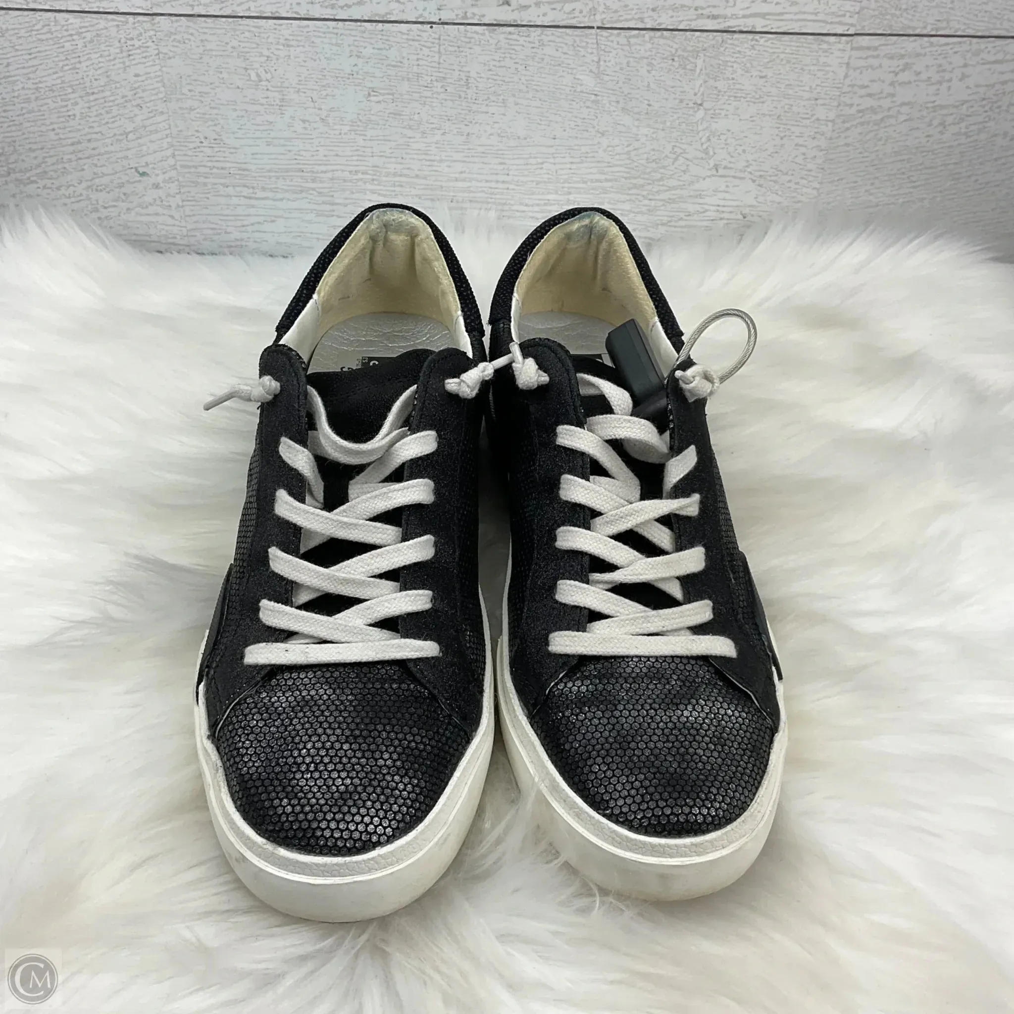 Shoes Sneakers By Dolce Vita In Black, Size: 8.5