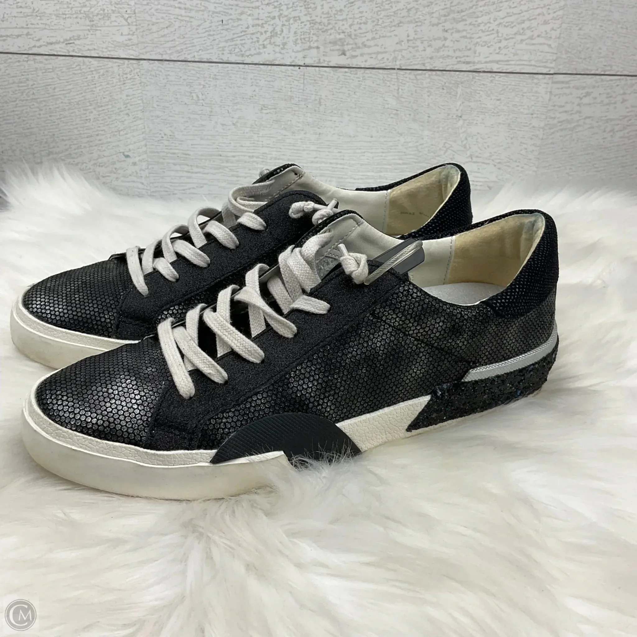 Shoes Sneakers By Dolce Vita In Black, Size: 8.5