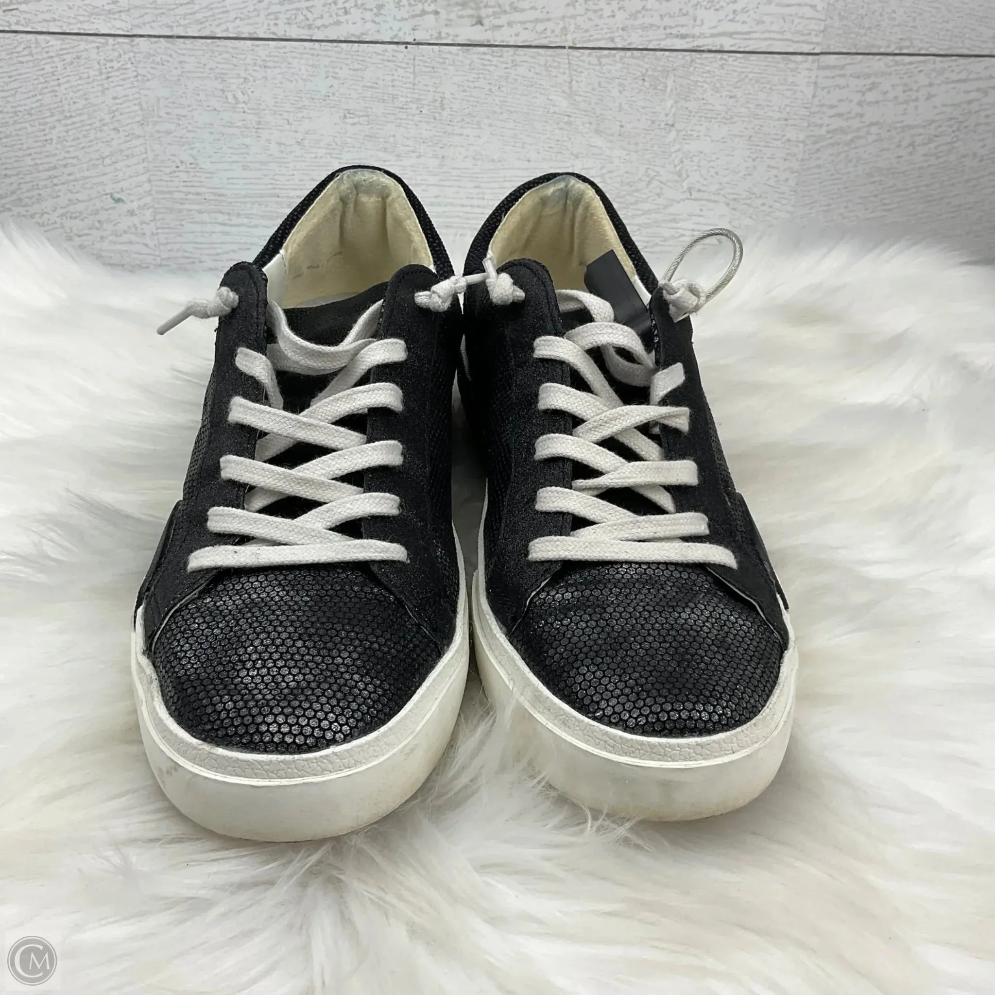 Shoes Sneakers By Dolce Vita In Black, Size: 8.5