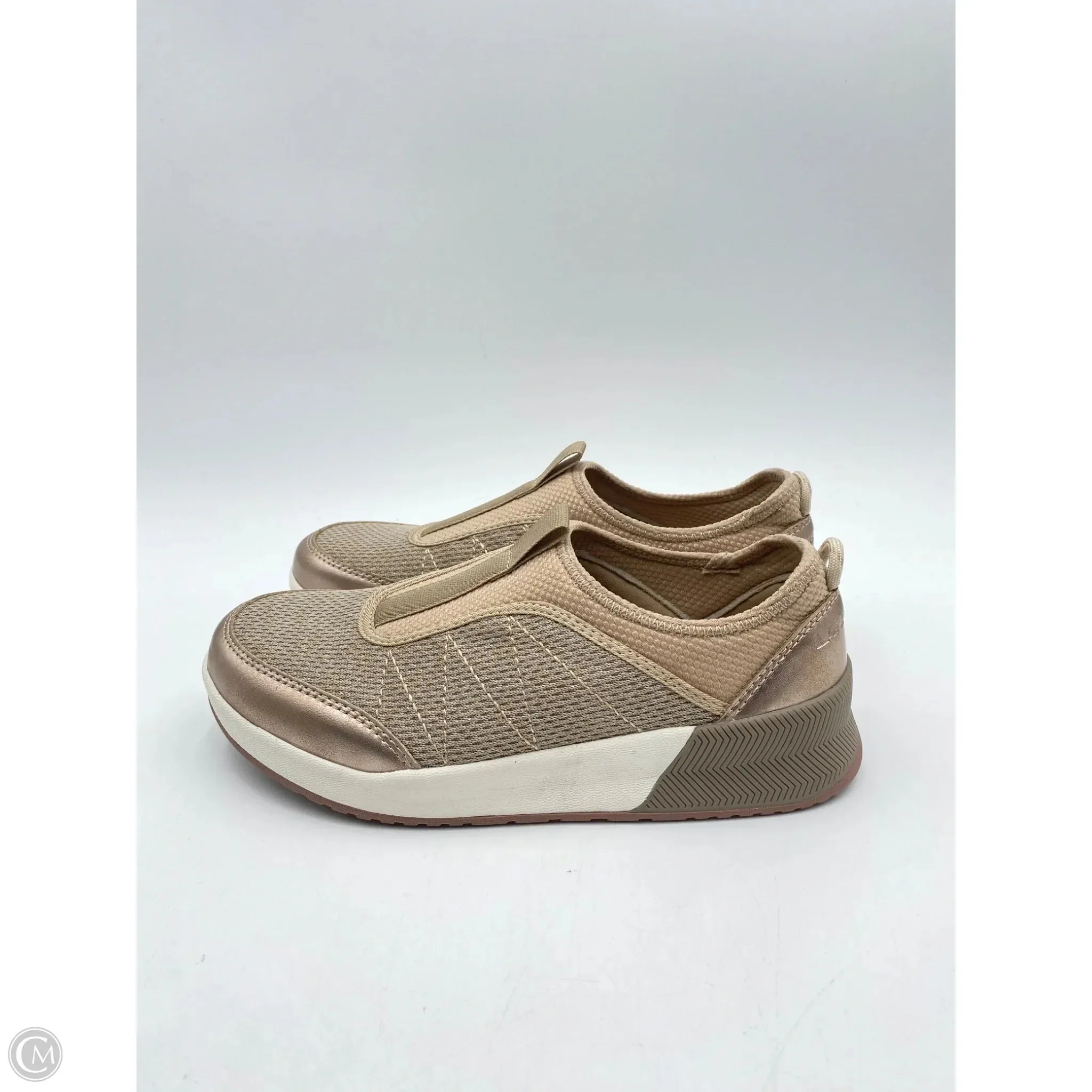 Shoes Sneakers By Lands End In Tan, Size: 7
