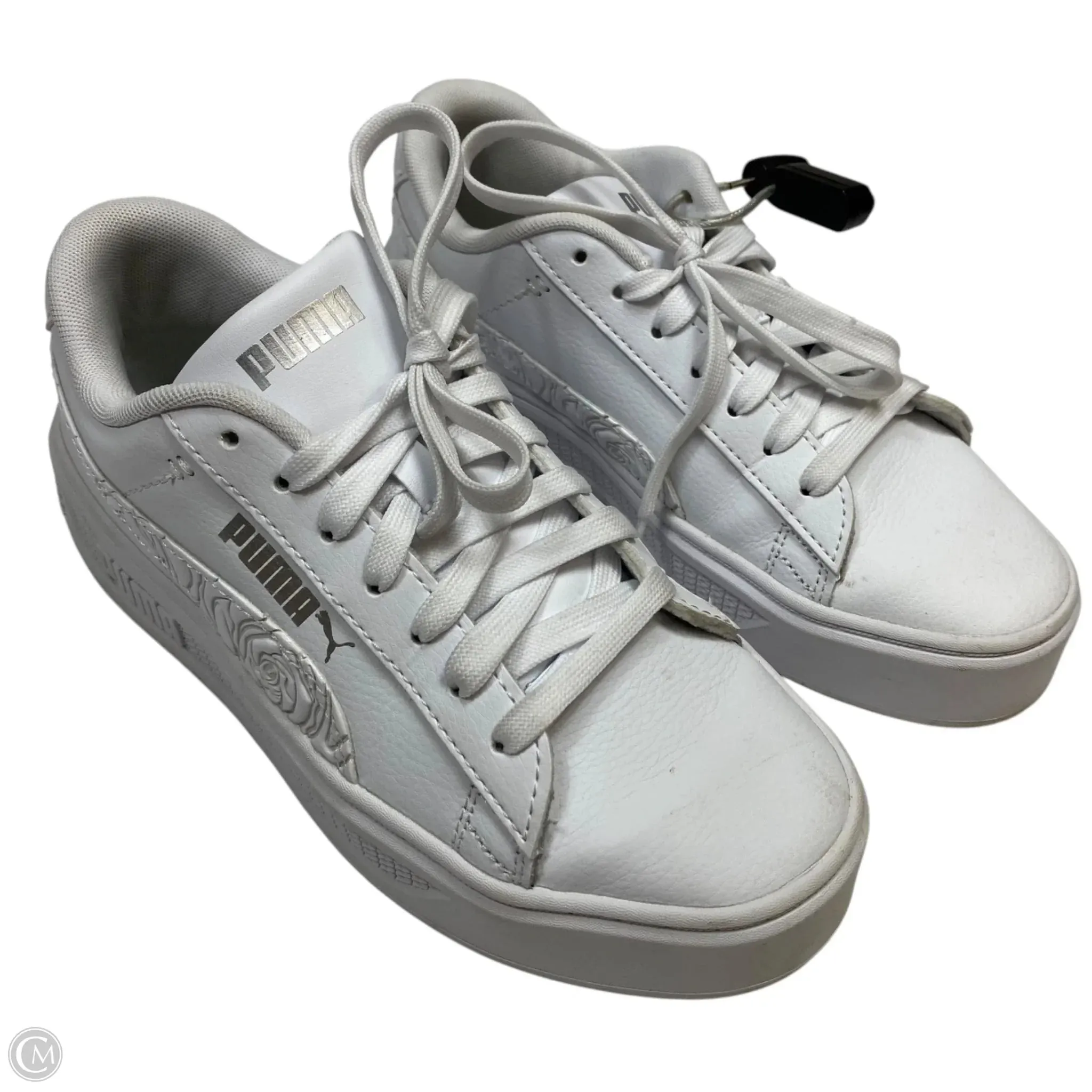 Shoes Sneakers By Puma In White, Size: 7.5