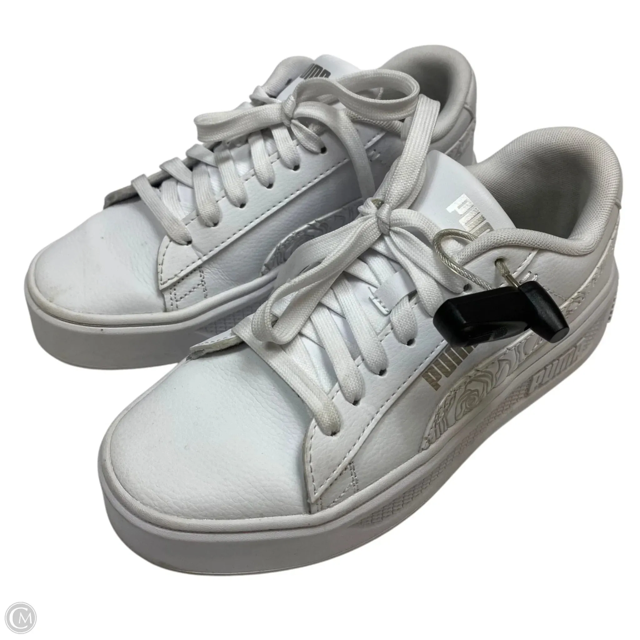 Shoes Sneakers By Puma In White, Size: 7.5