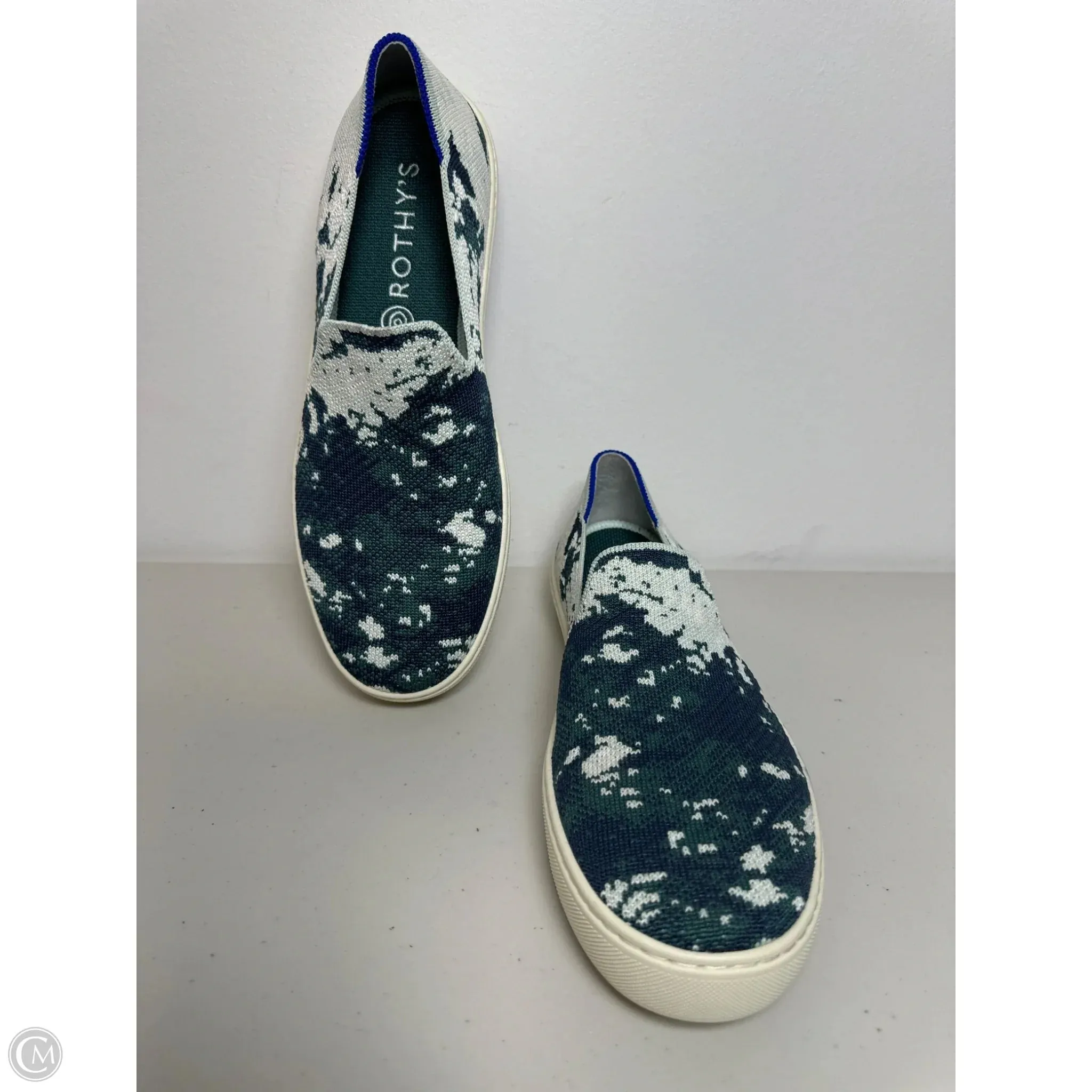 Shoes Sneakers By Rothys In Green & White, Size: 9