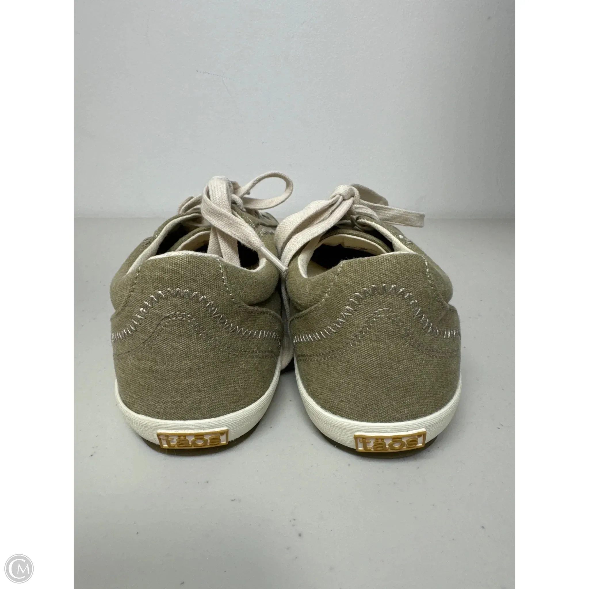 Shoes Sneakers By Taos In Olive, Size: 9
