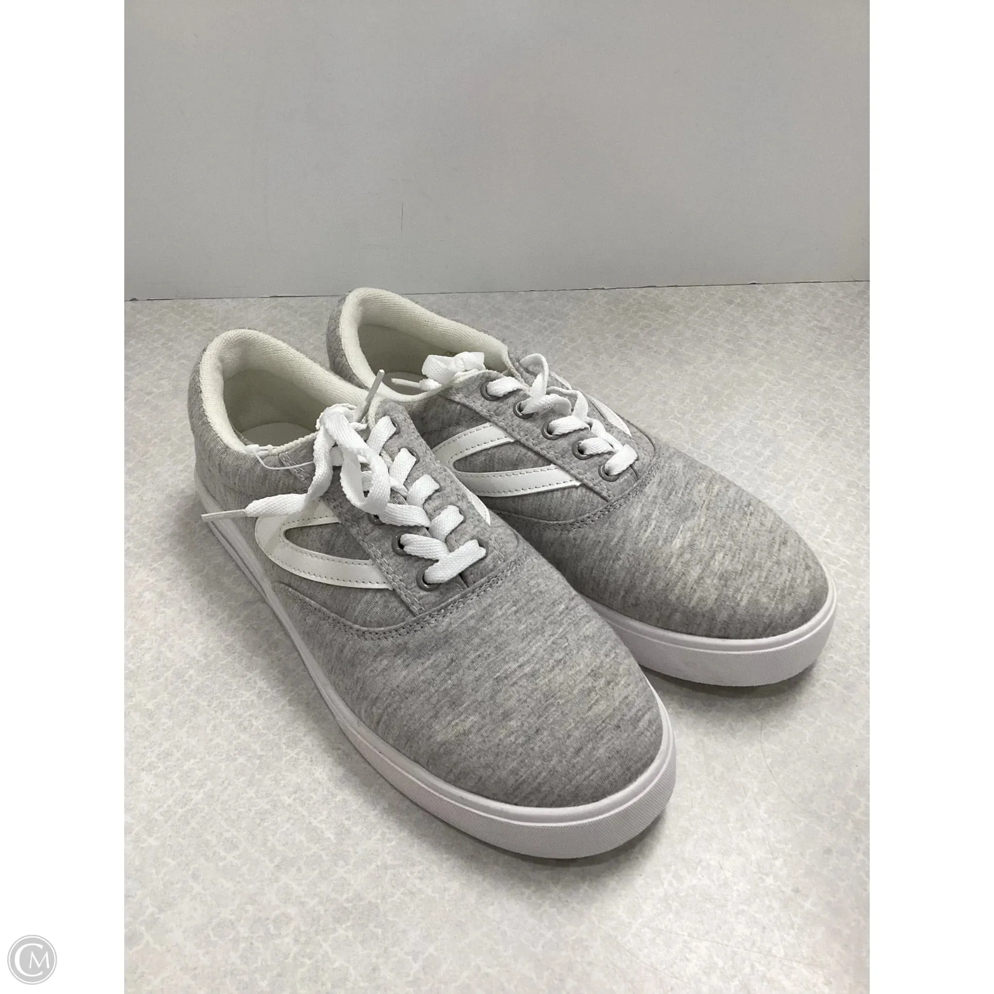 Shoes Sneakers By Tretorn In Grey, Size: 8.5