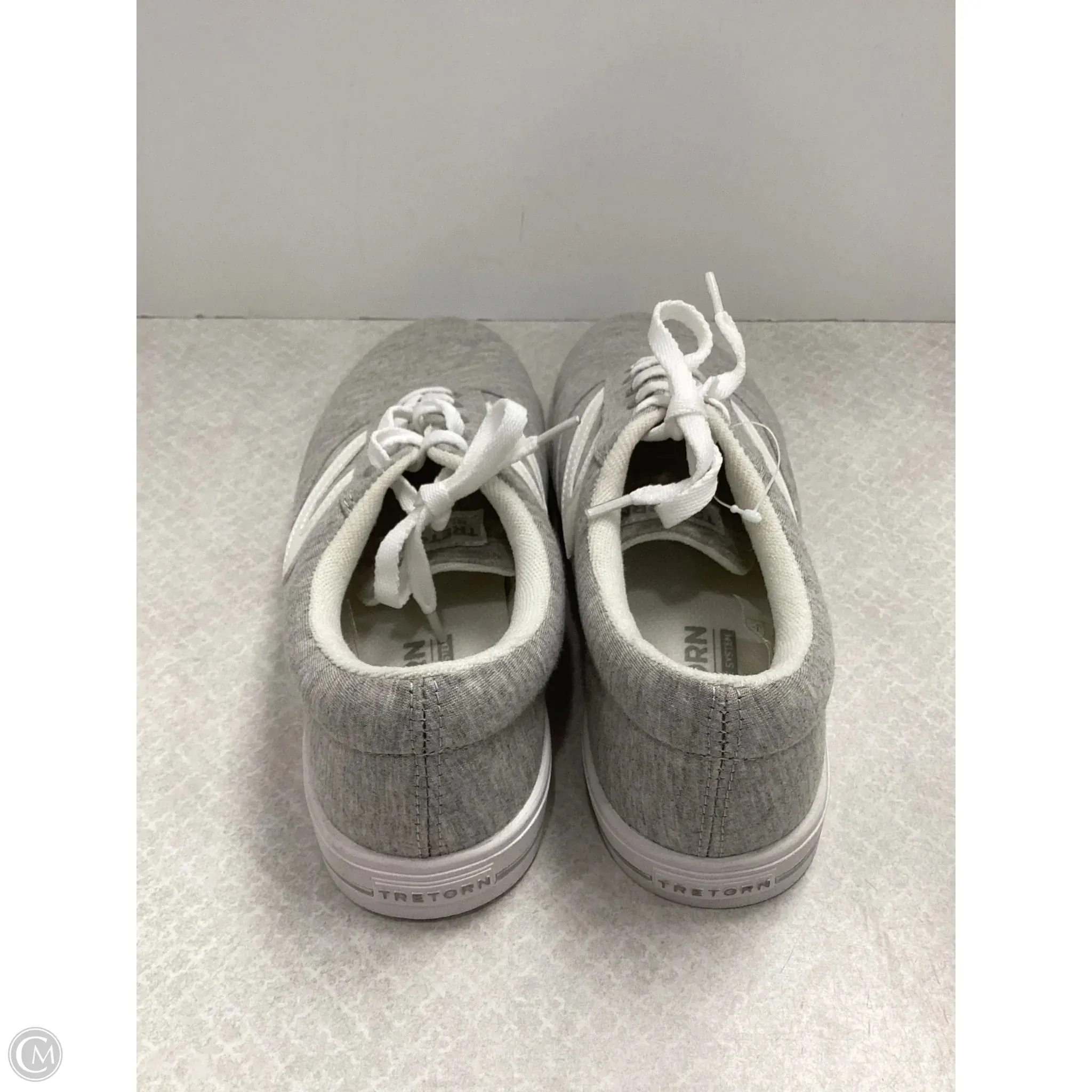 Shoes Sneakers By Tretorn In Grey, Size: 8.5