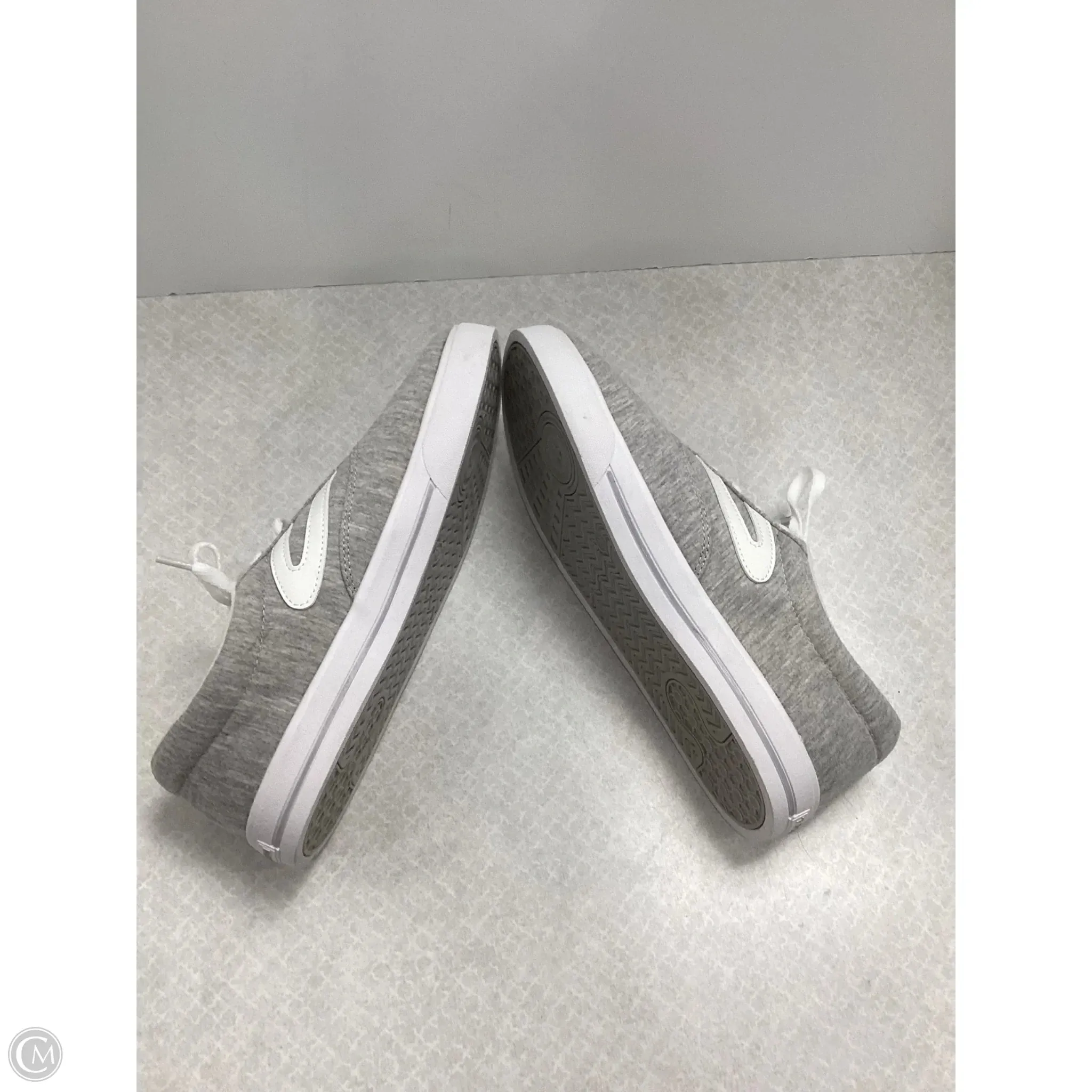 Shoes Sneakers By Tretorn In Grey, Size: 8.5
