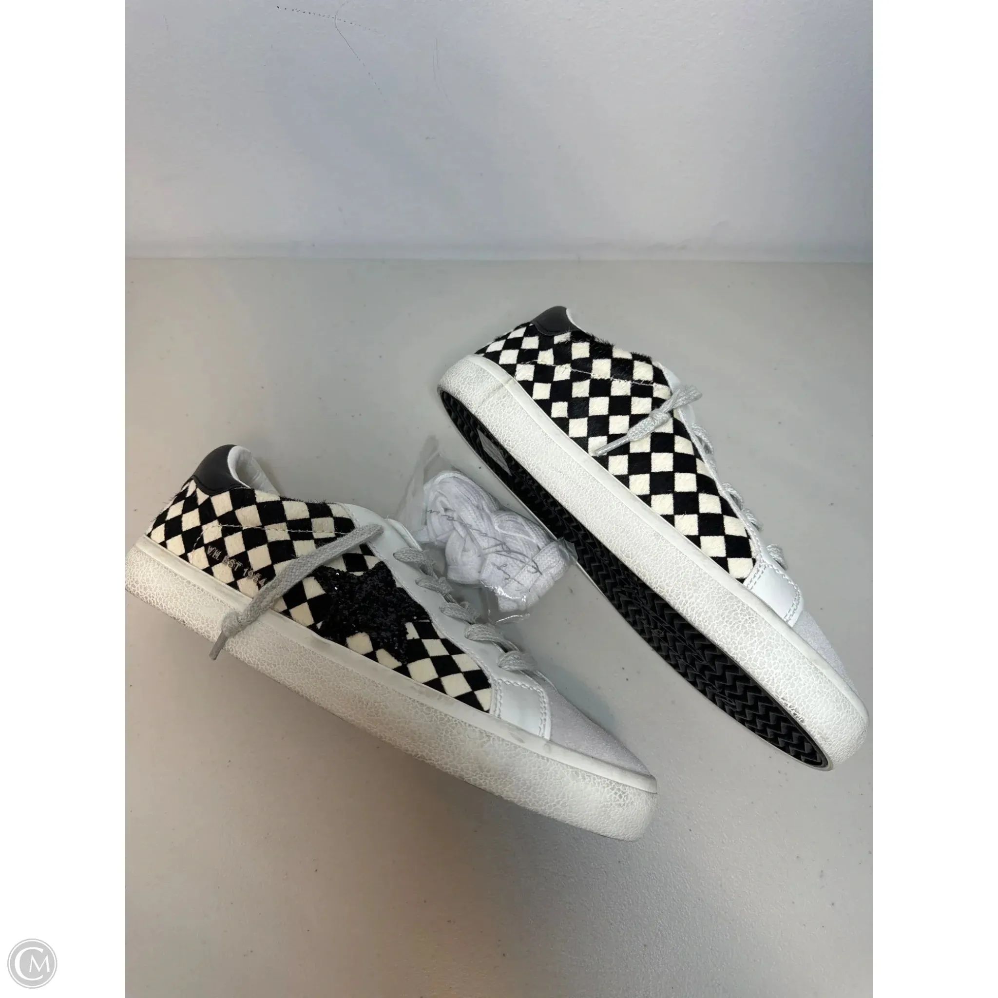 Shoes Sneakers By Vintage Havana In Checkered Pattern, Size: 8.5