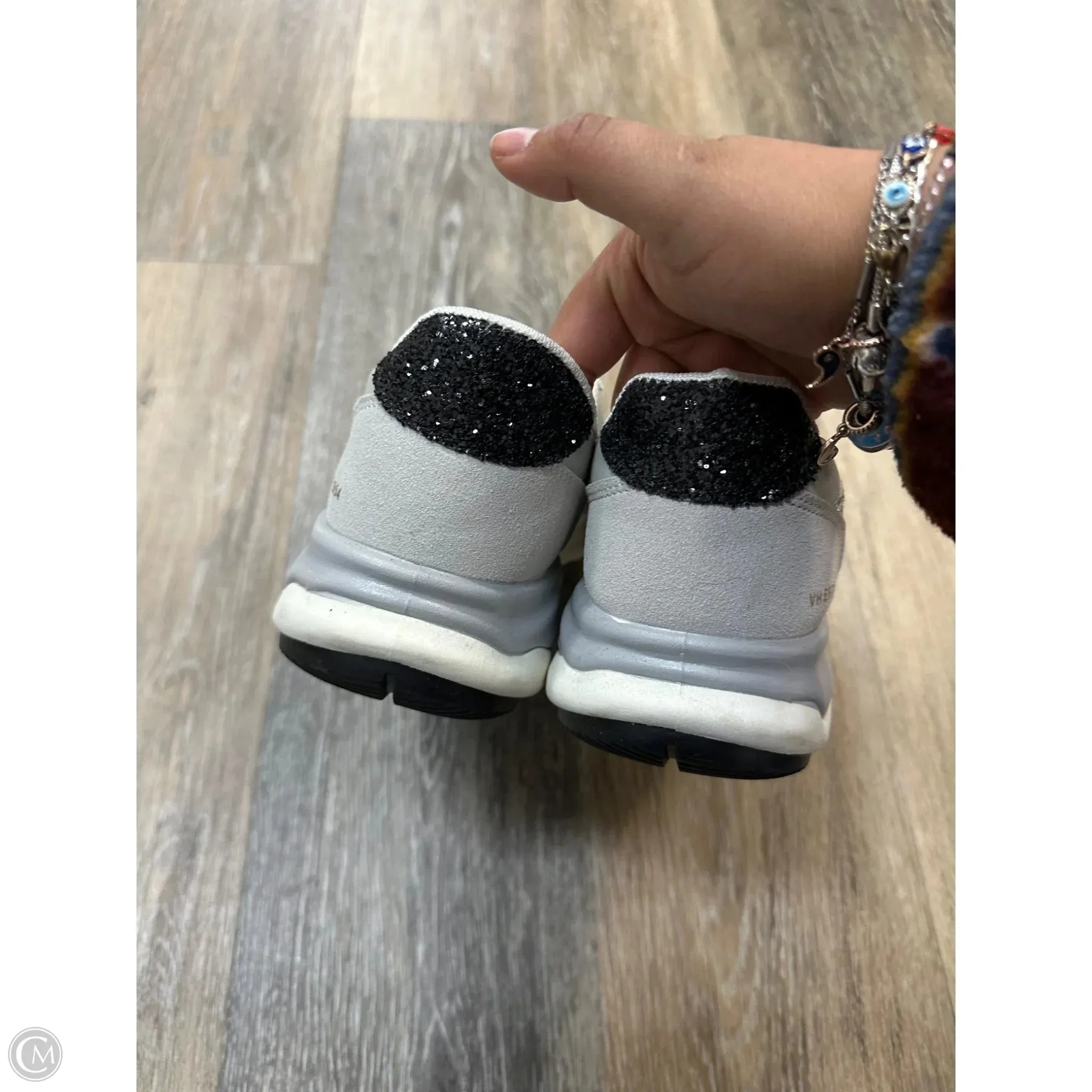 Shoes Sneakers By Vintage Havana In Grey, Size: 8