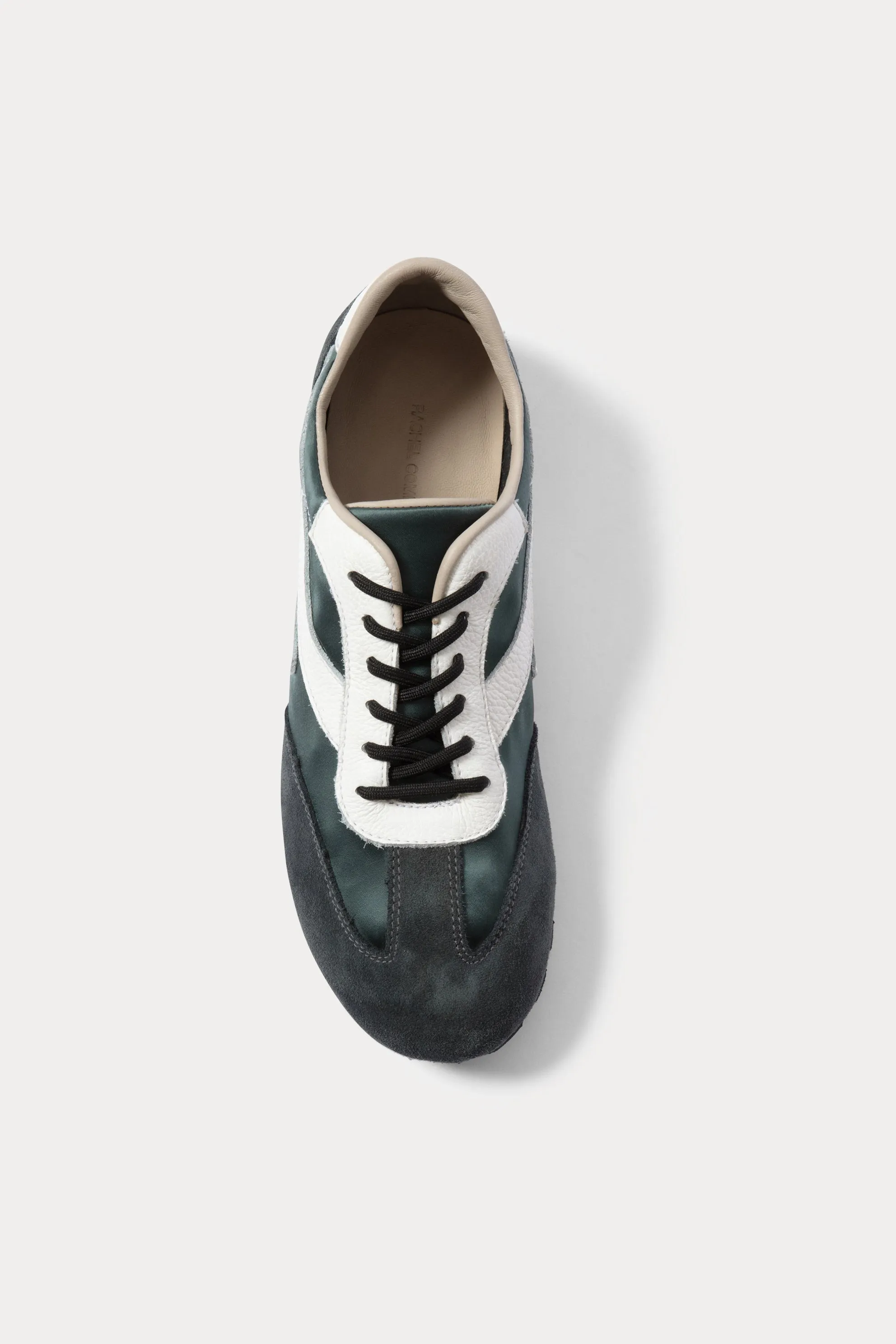 Stevie Sneaker