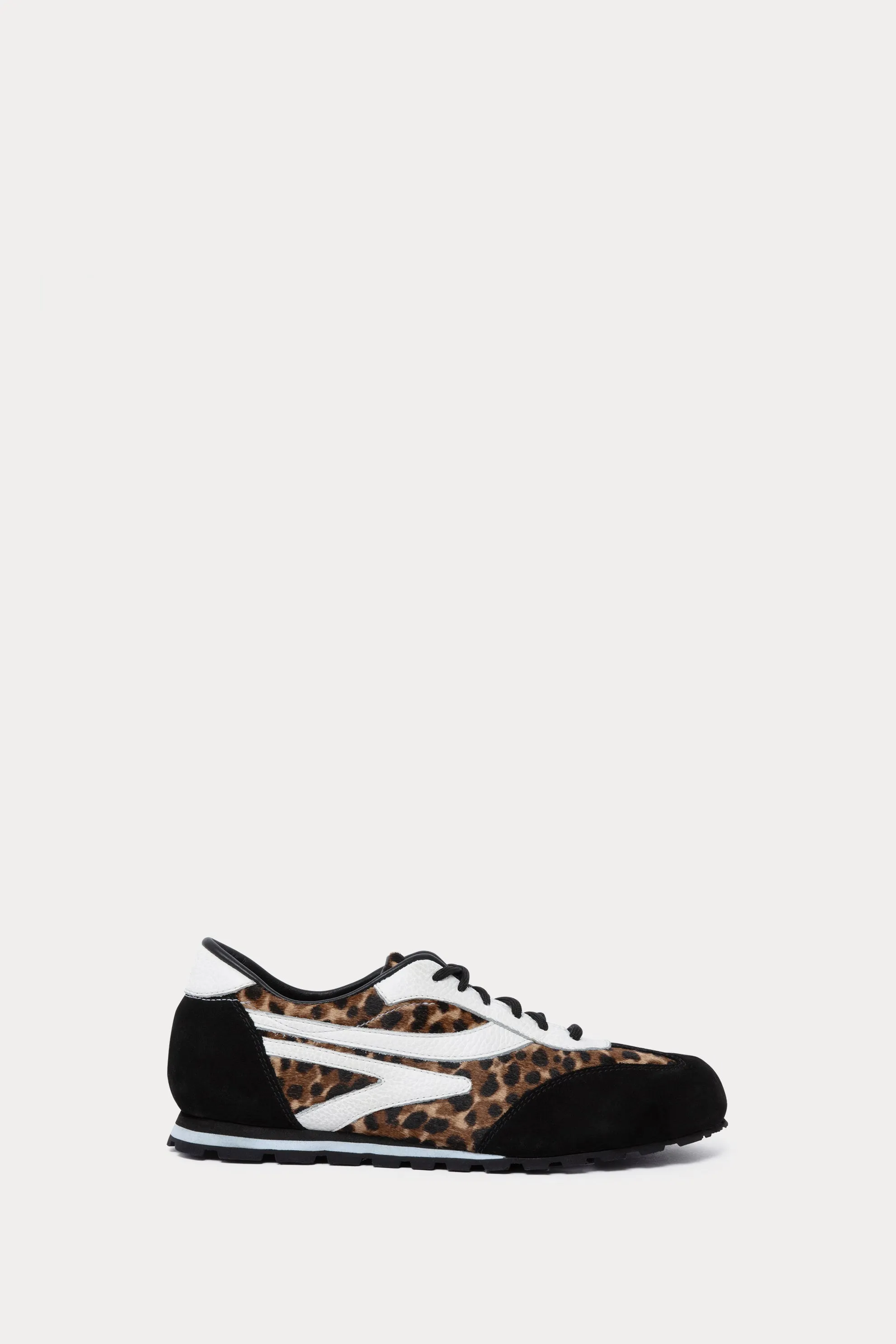 Stevie Sneaker