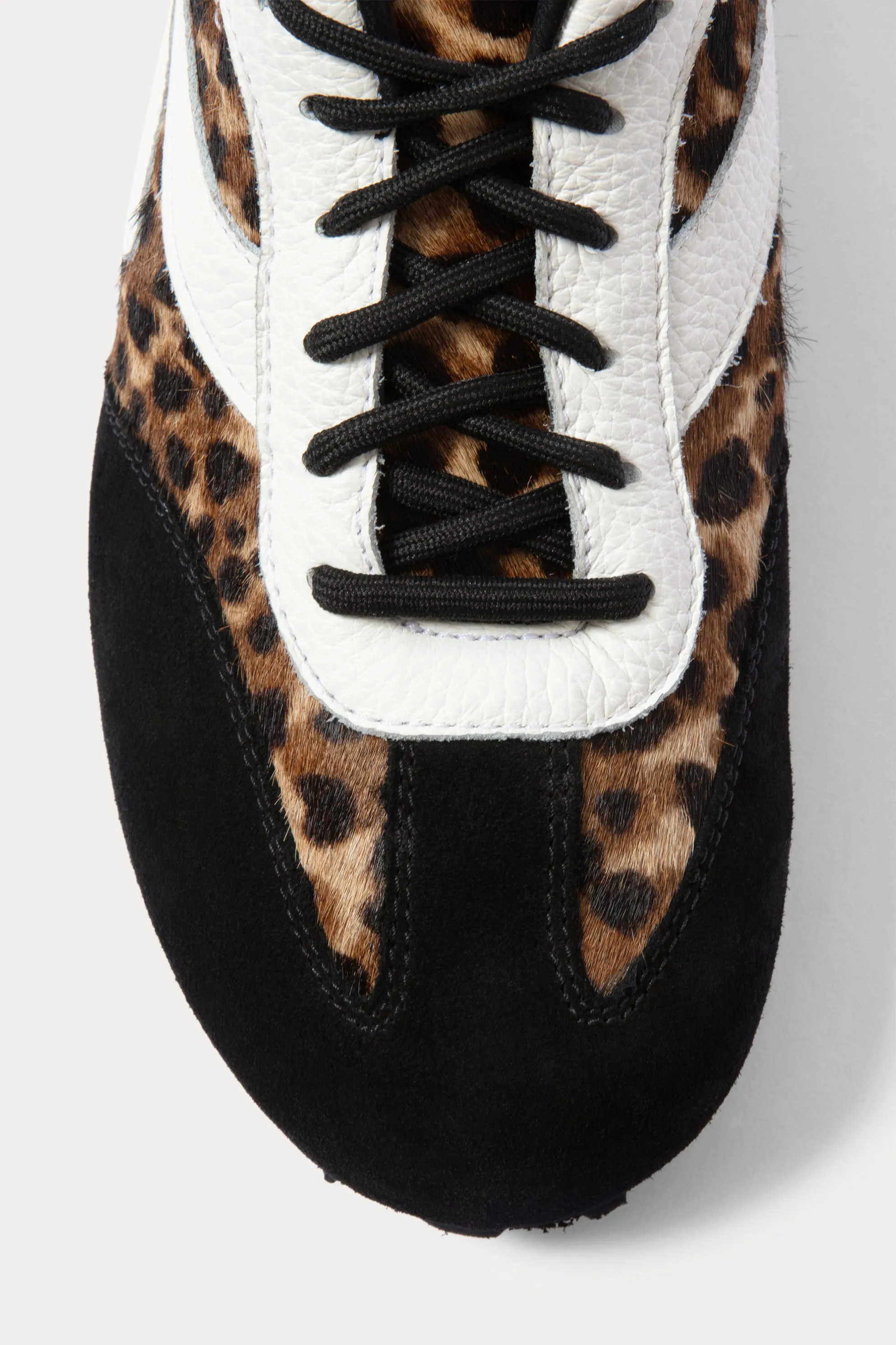 Stevie Sneaker