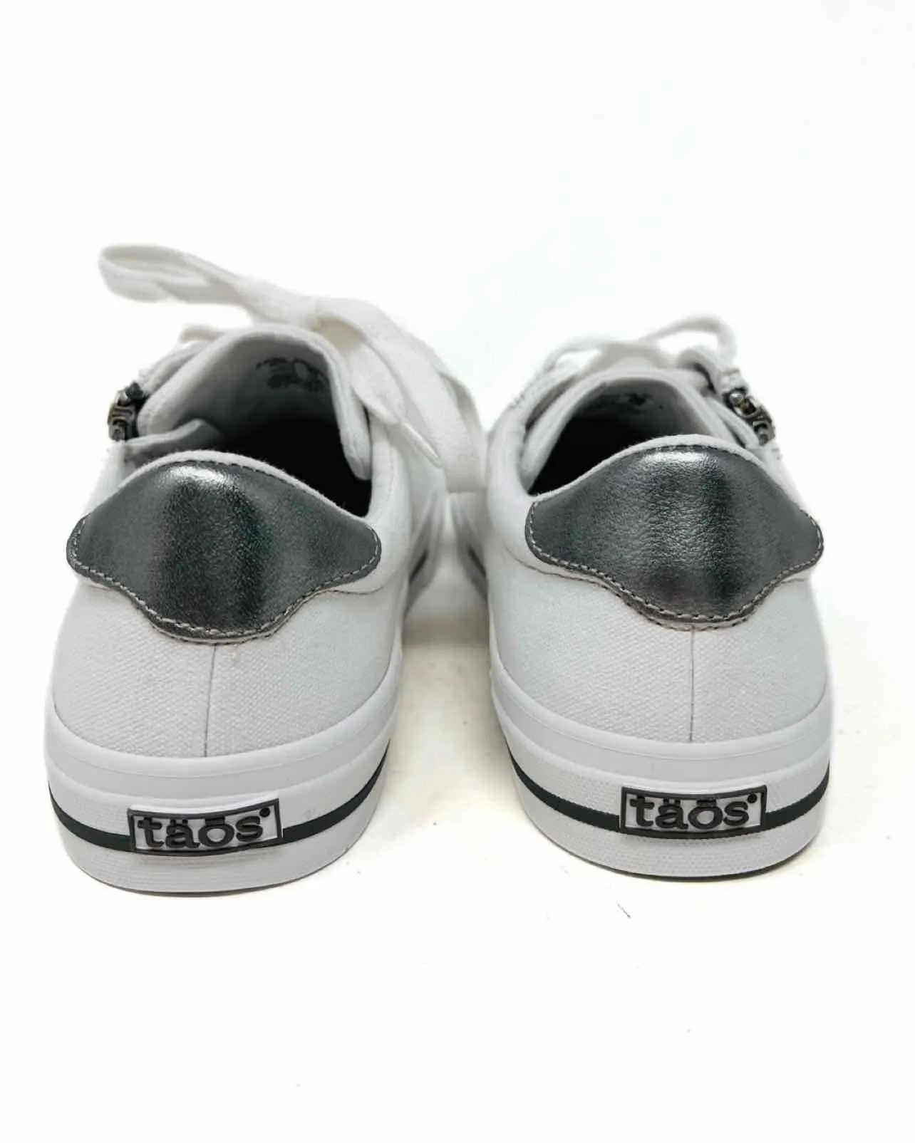Taos Size 7 White/Silver Zipper Lace-Up W/ BOX!!! Shoes Sneakers
