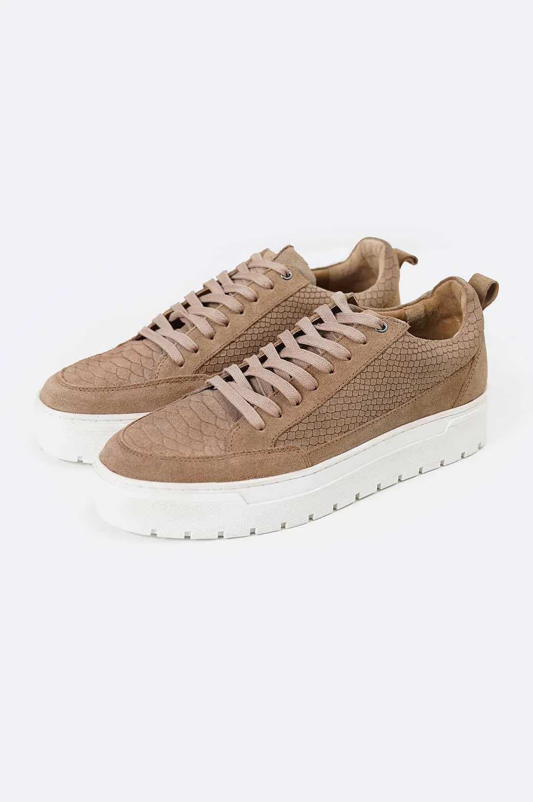TEXTURED LEATHER SNEAKERS