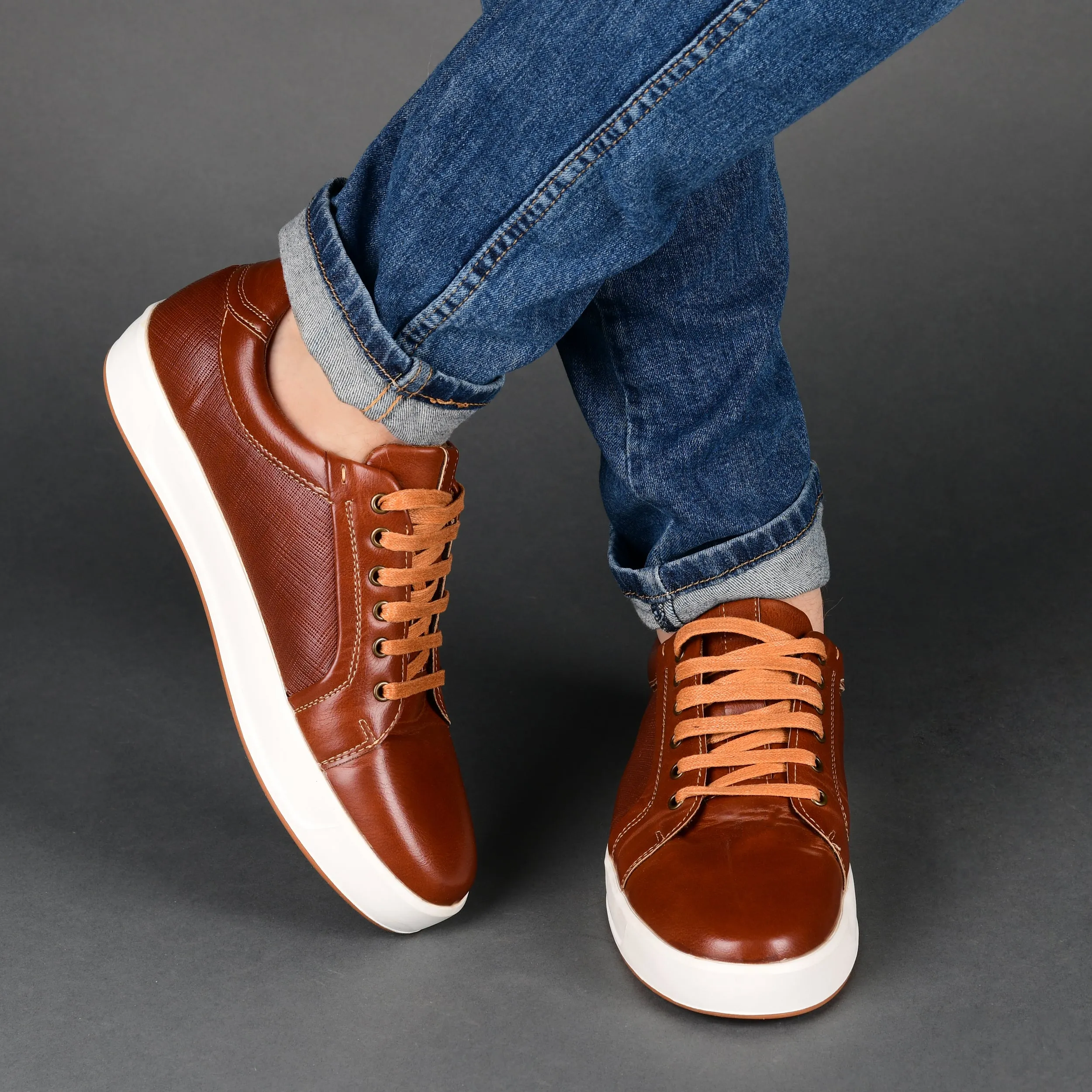 Vance Co. Maxx Casual Sneaker
