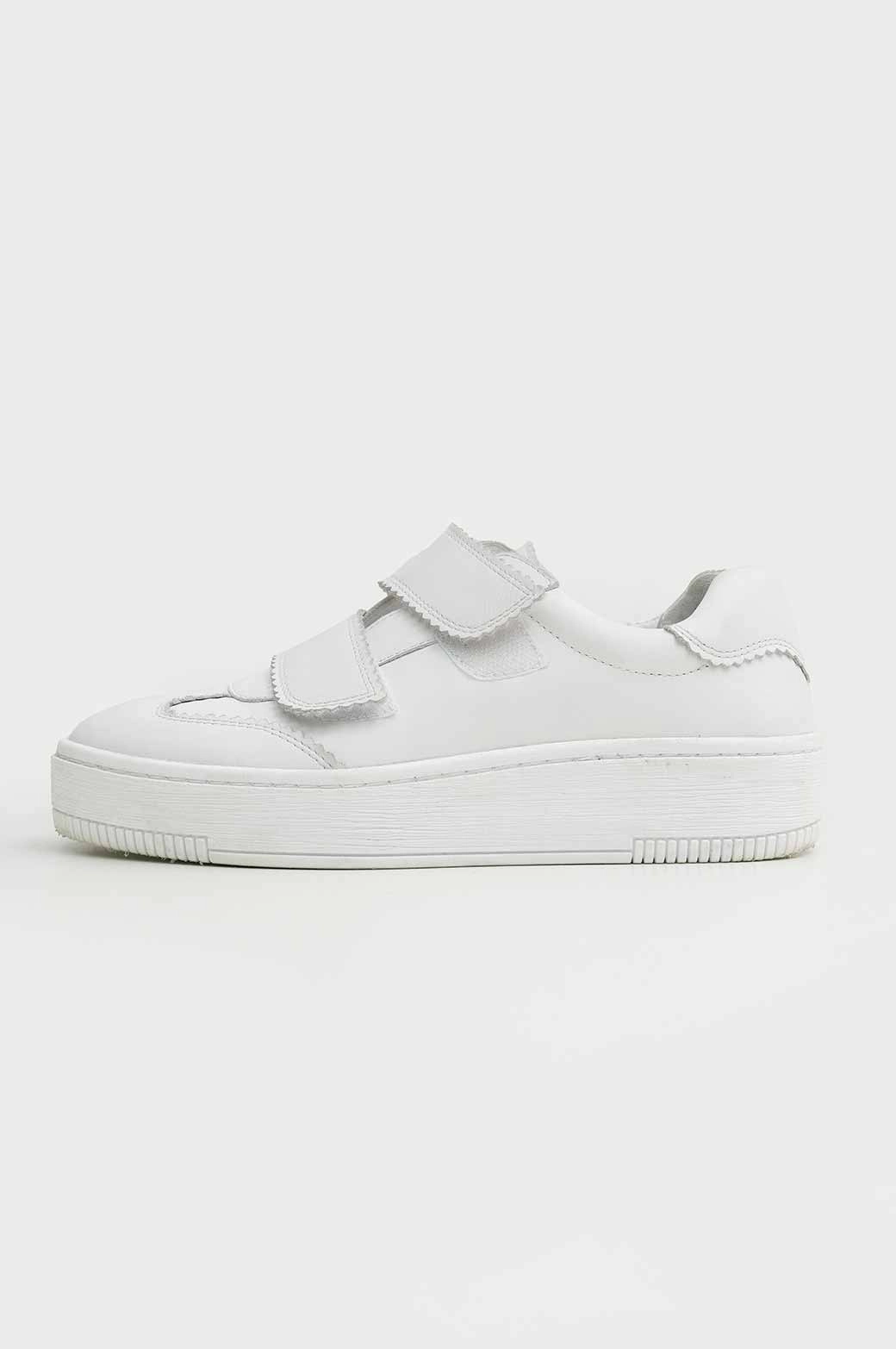 VINTAGE VELCRO SNEAKERS