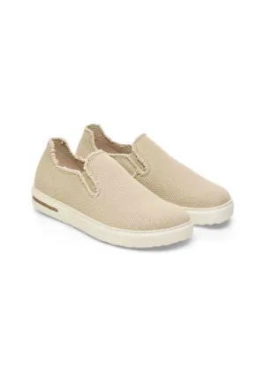 Women's Bend Decon Slip On Sneakers In Sandcastle