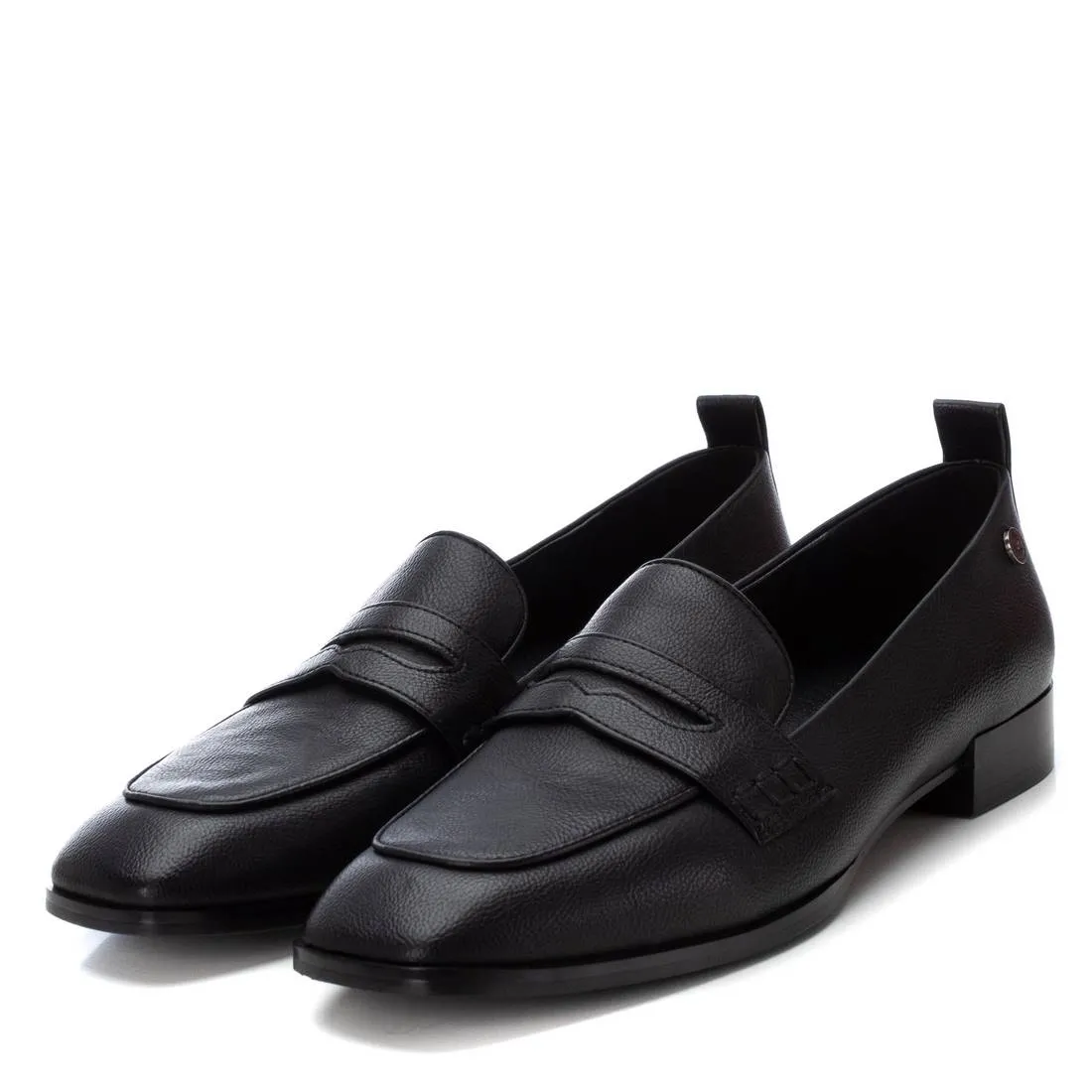 Women's Casual Loafers By XTI
