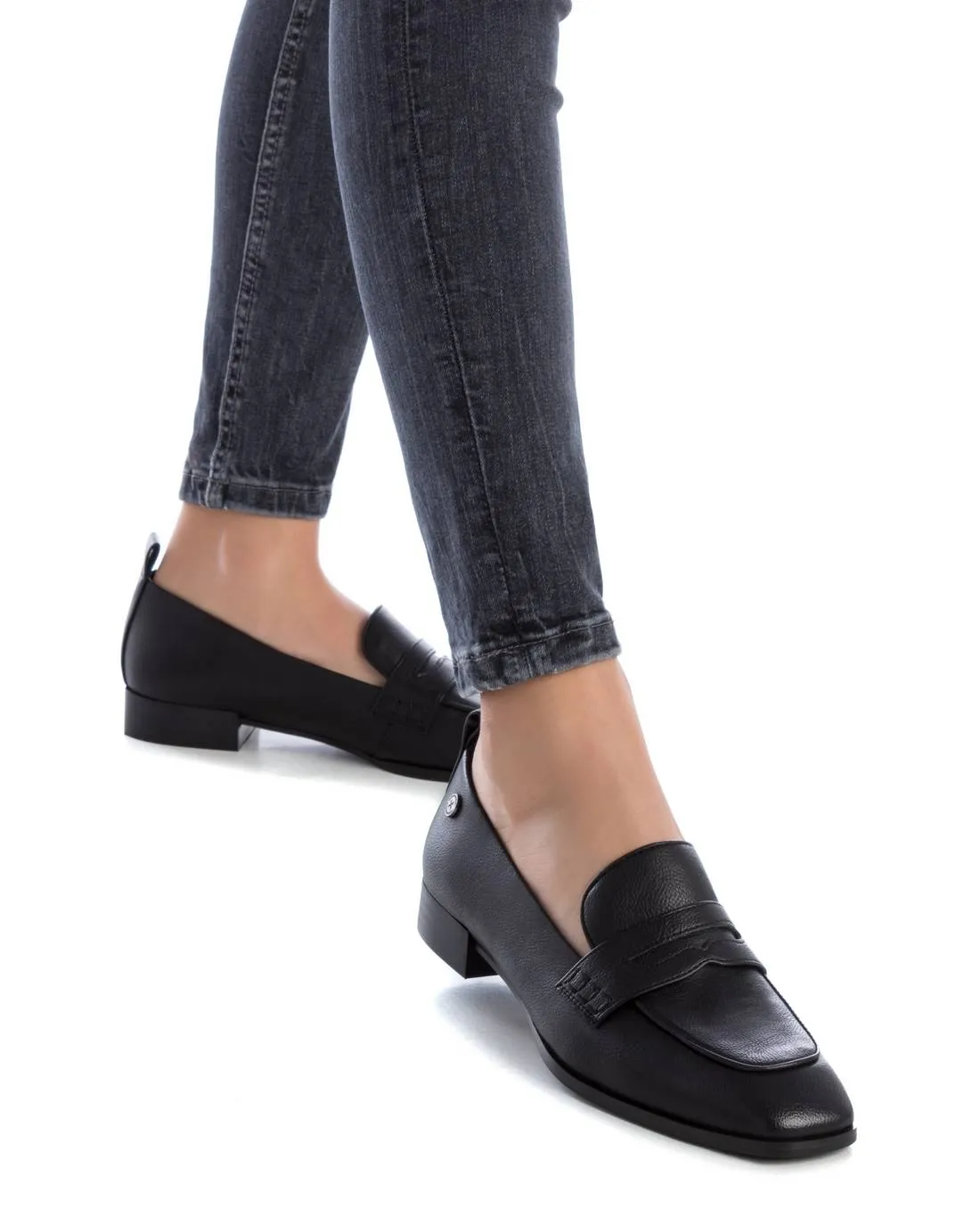 Women's Casual Loafers By XTI