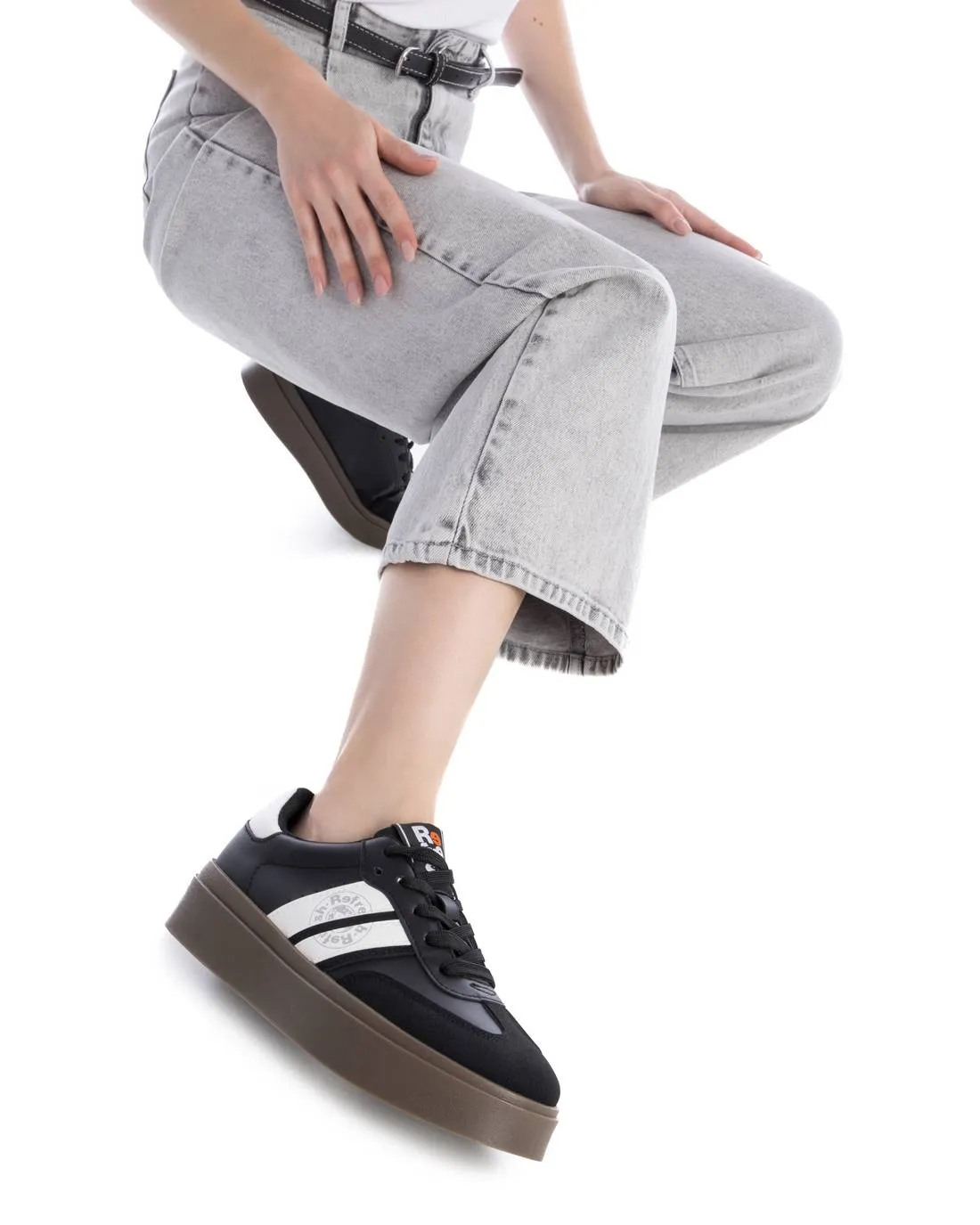 Women's Casual Sneakers By XTI