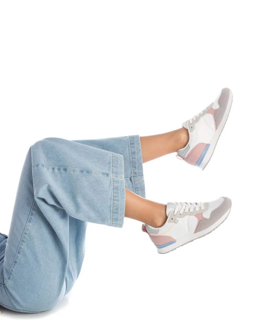 Women's Casual Sneakers By XTI