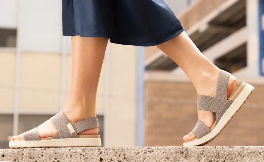 Women's Elle Backstrap Sandal  |  Beaujolais/Plum Perfect